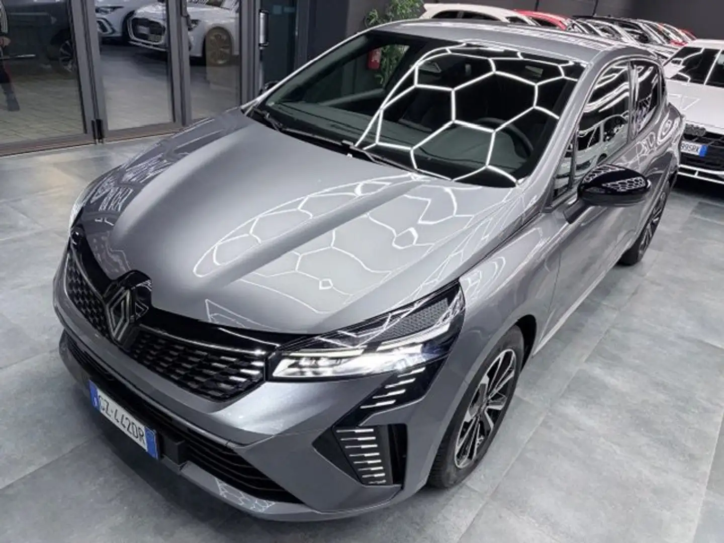 Renault Clio Clio 1.0 tce Techno 90cv - NO VINCOLI!!! Grigio - 1