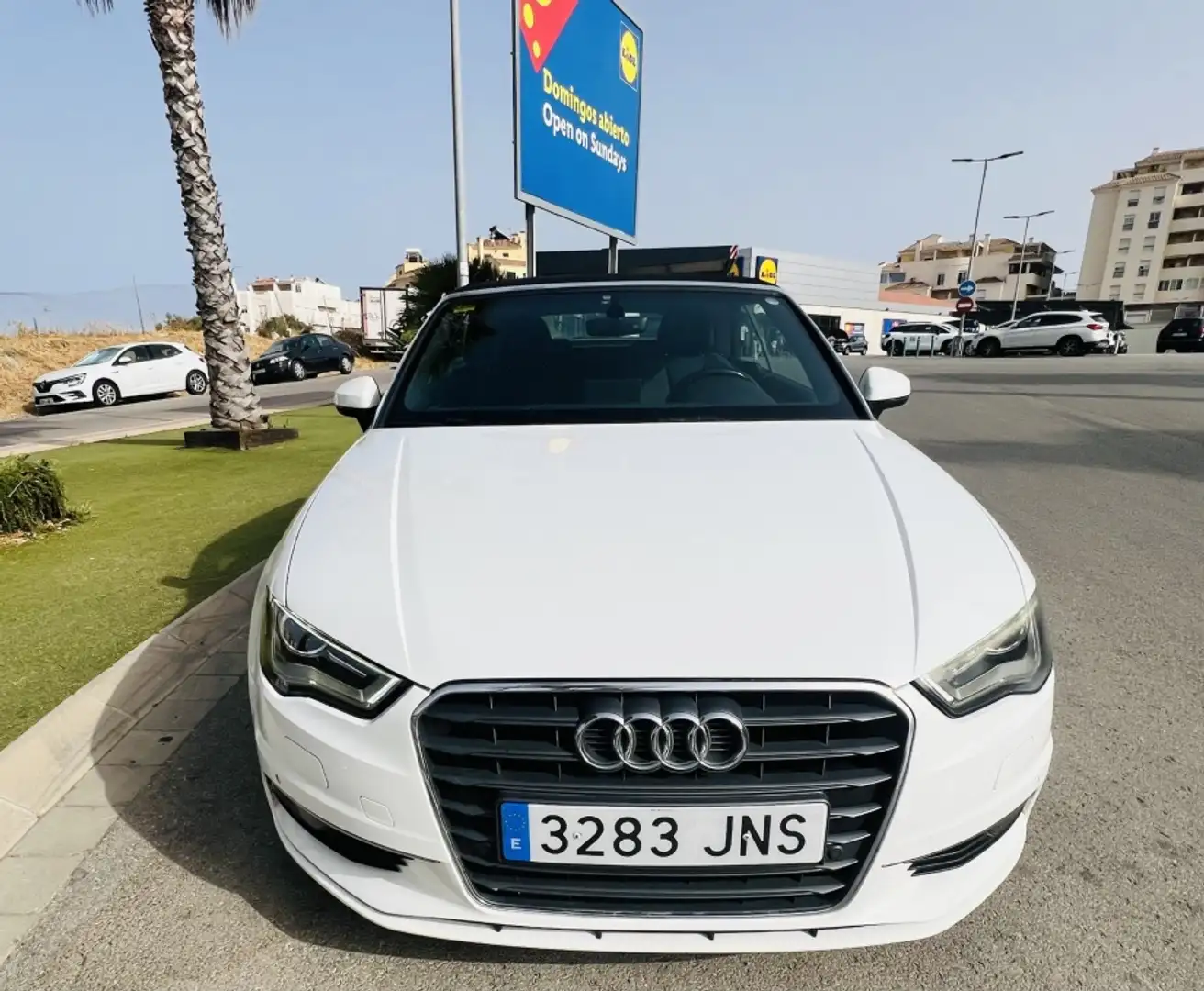 Audi A3 Cabrio 1.6TDI 81kW Bianco - 1