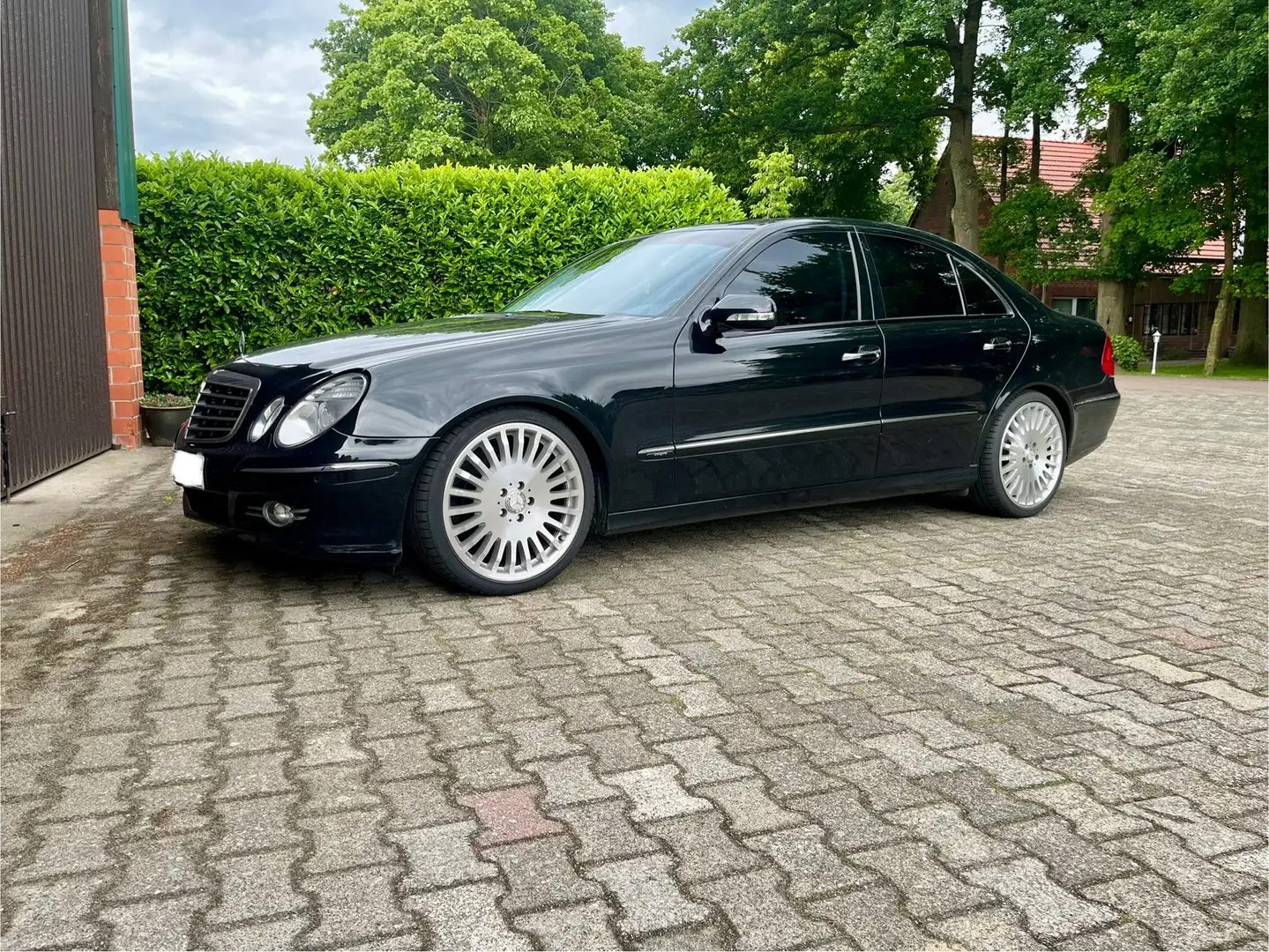 Mercedes-Benz E 220 CDI Automatik Avantgarde DPF - 1