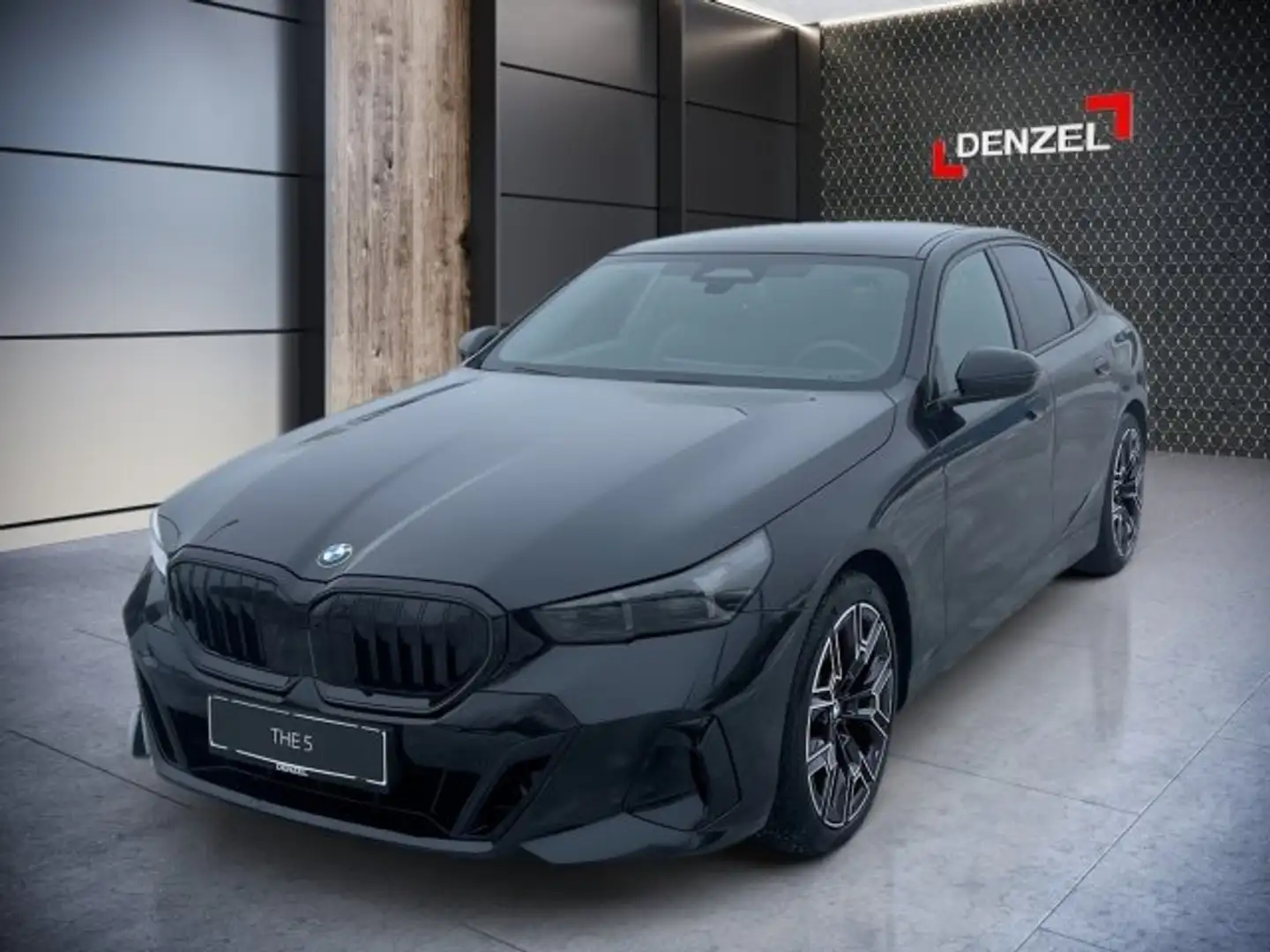 BMW 520 d xDrive Limousine G60 B47 Schwarz - 2