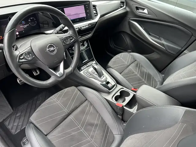 Opel Grandland view 10