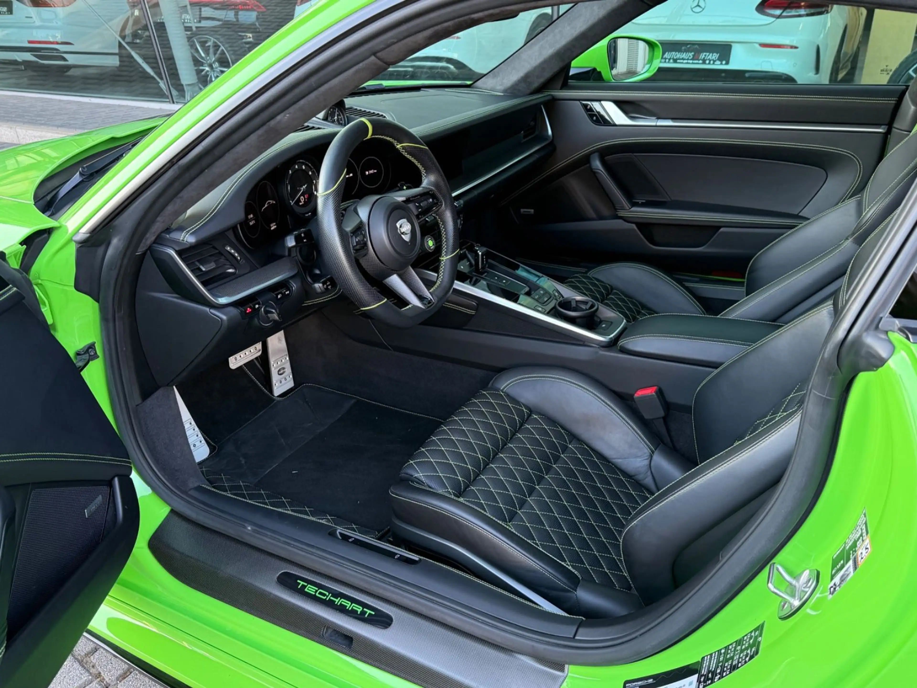 Porsche 911 992 TECHART KERAMIK LIFT CHRONO AKRAPOVIC — photo 13