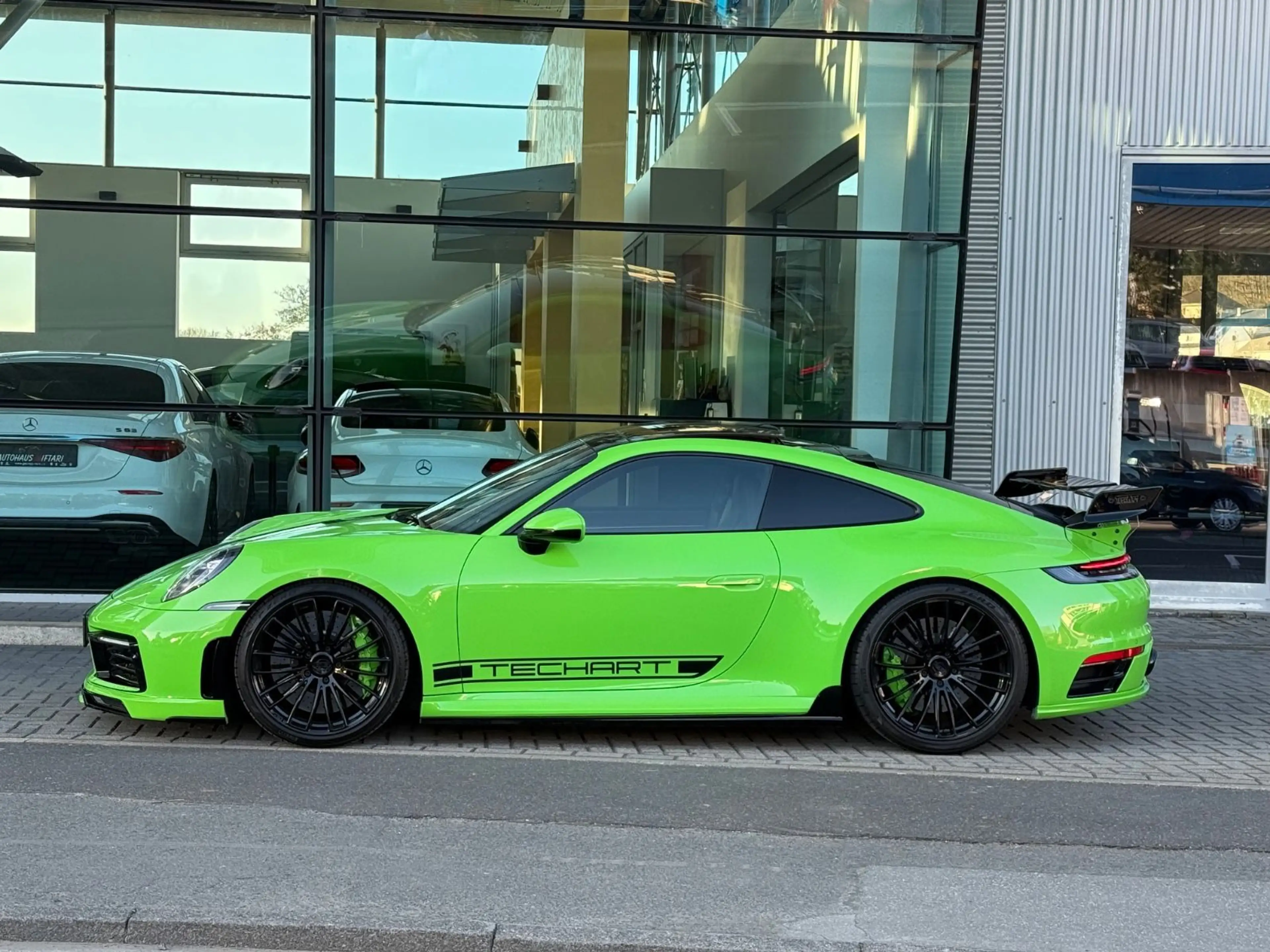 Porsche 911 992 TECHART KERAMIK LIFT CHRONO AKRAPOVIC — photo 5