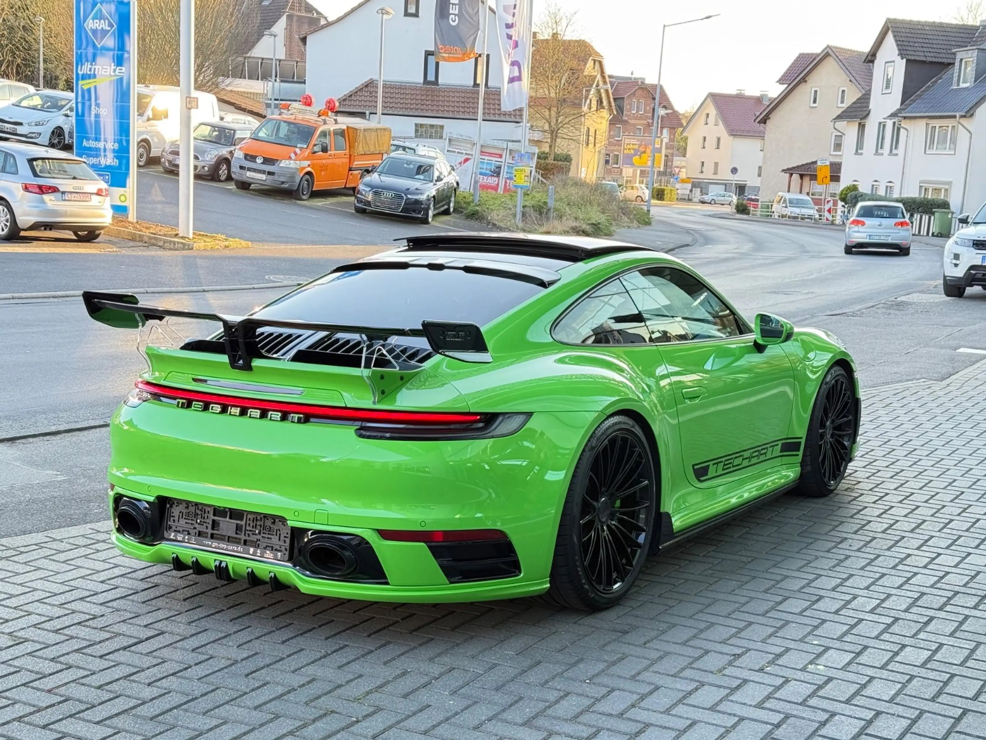 Porsche 911 992 TECHART KERAMIK LIFT CHRONO AKRAPOVIC — photo 4