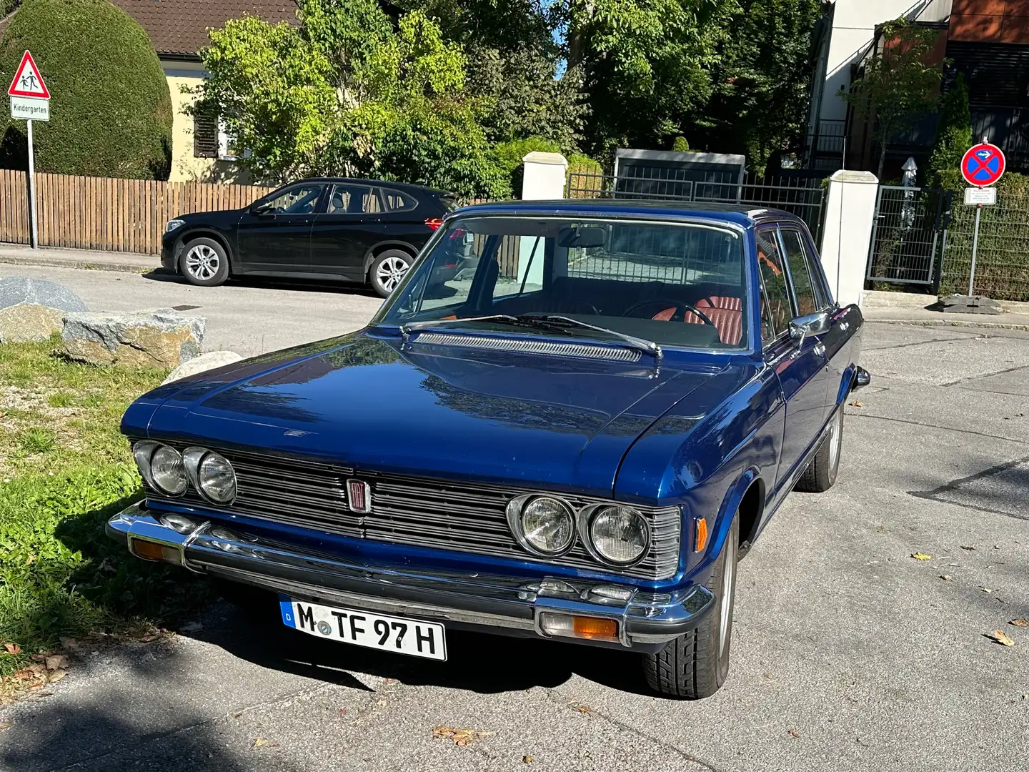 Fiat 130 B Blau - 1
