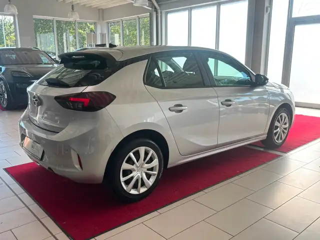 Opel Corsa view 7
