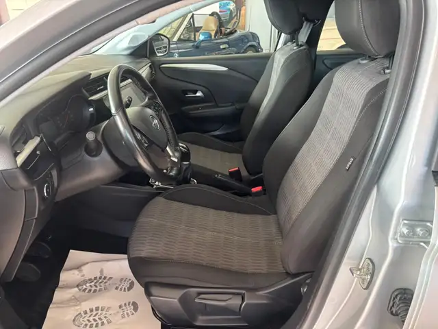Opel Corsa view 11