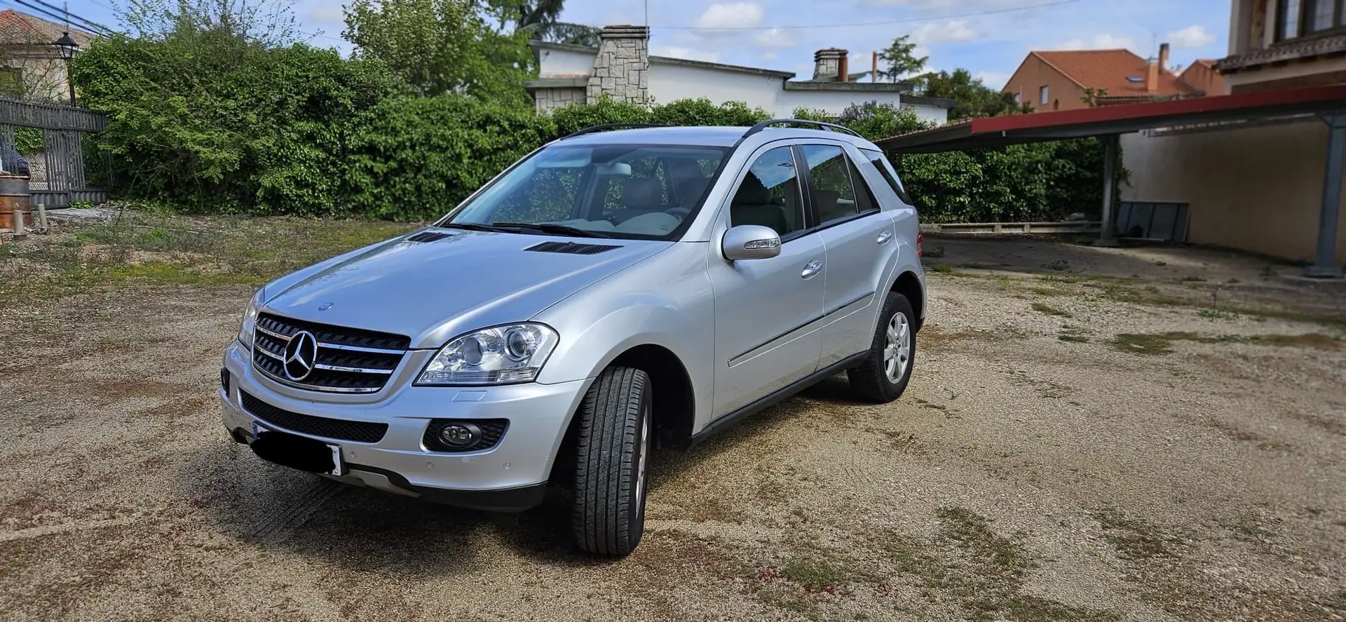 Mercedes-Benz ML 350 Aut. - 1