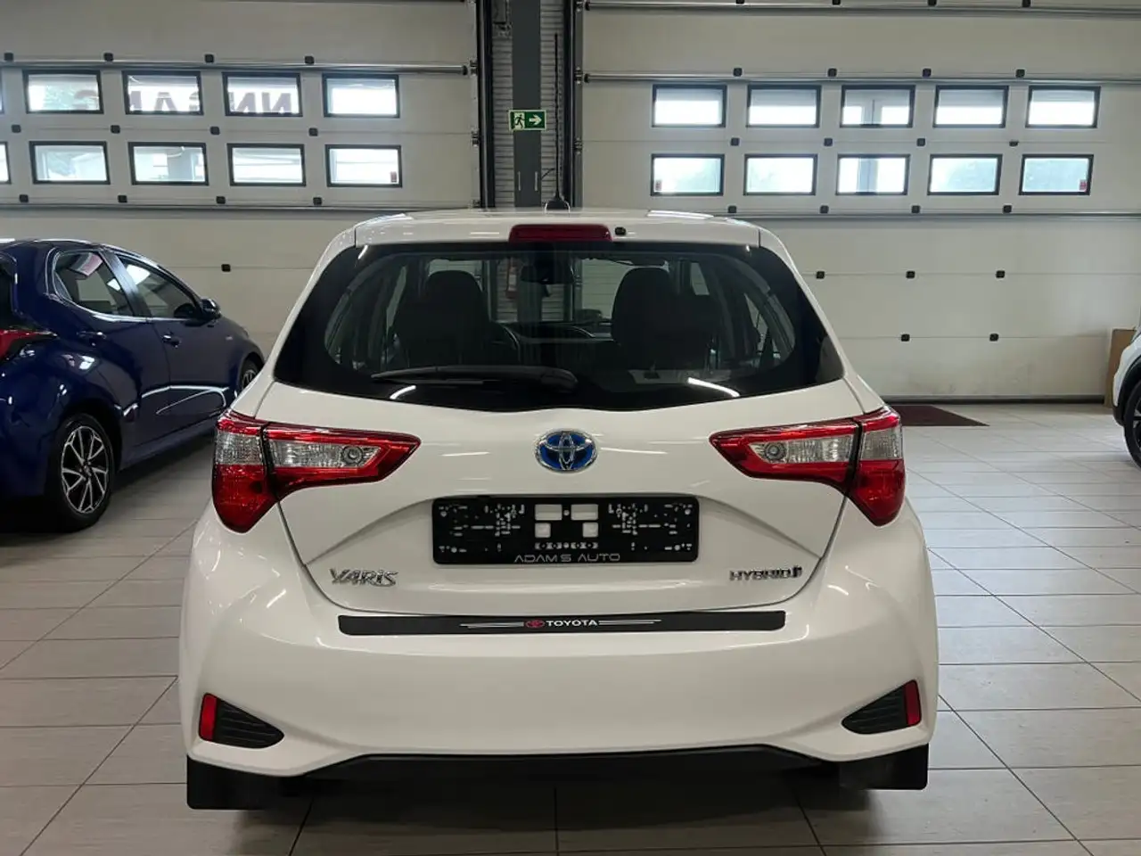 Toyota Yaris Yaris — photo 2