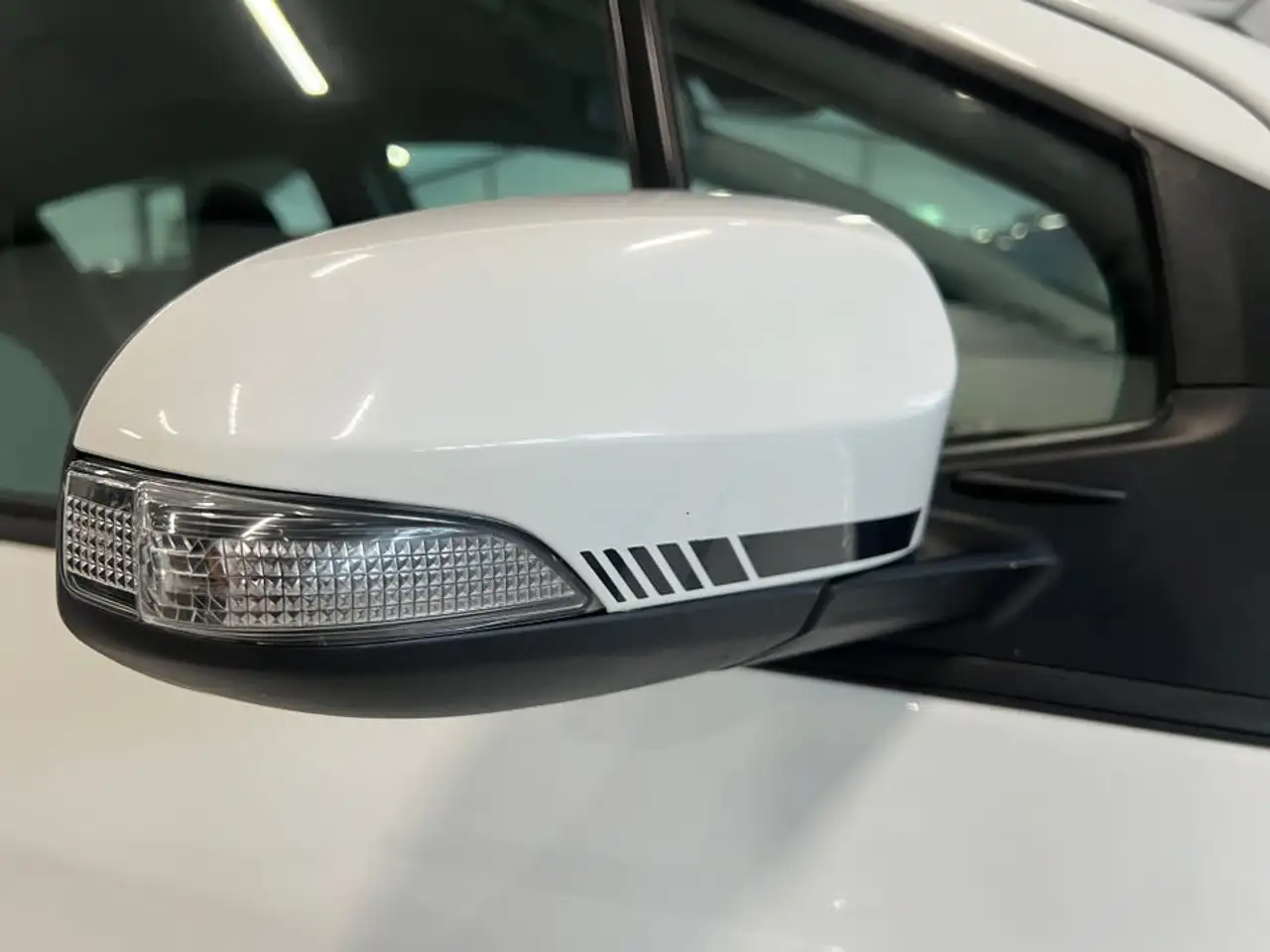 Toyota Yaris Yaris — photo 16