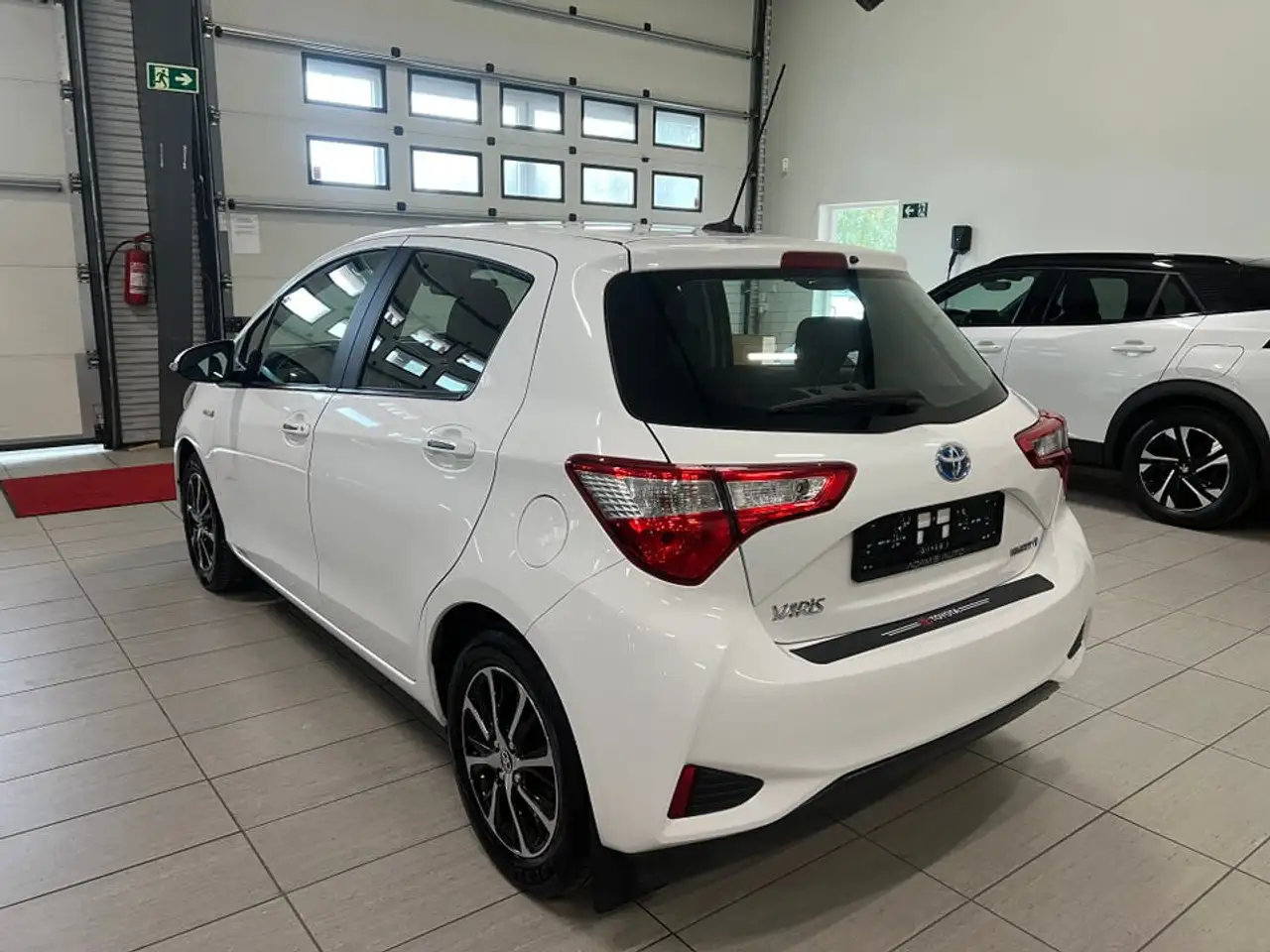 Toyota Yaris Yaris — photo 4
