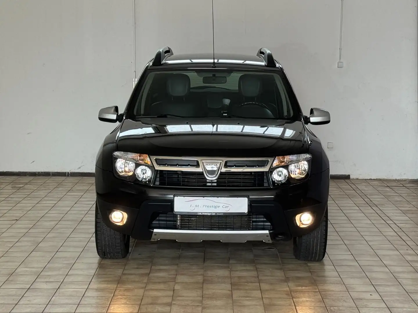 Dacia Duster I Prestige 4x2 Benzin/LPG AHK Leder Klima Schwarz - 2