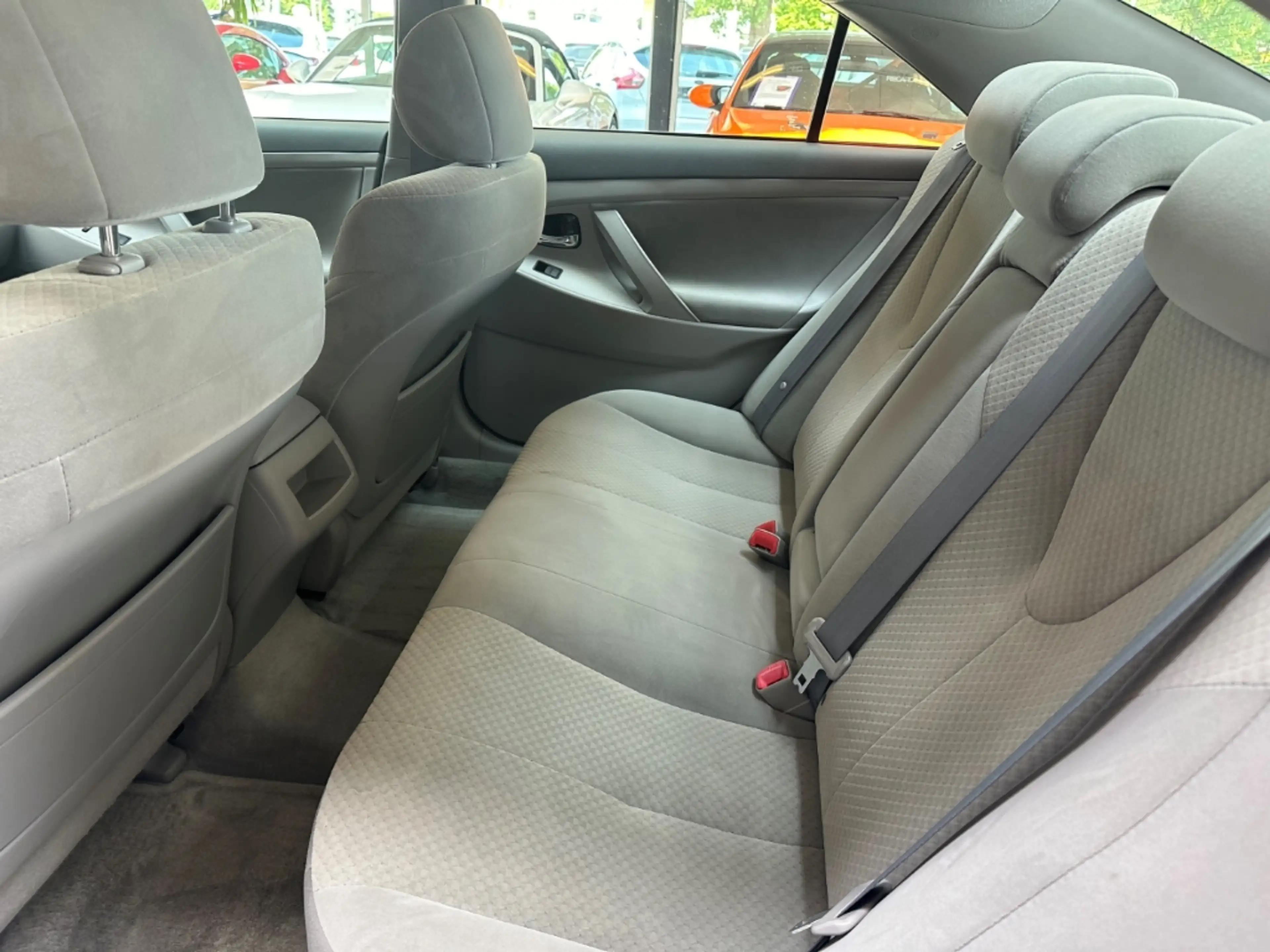Toyota Camry 2.4 Automatik Scheckheft Klima Garantie TÜV neu — photo 14