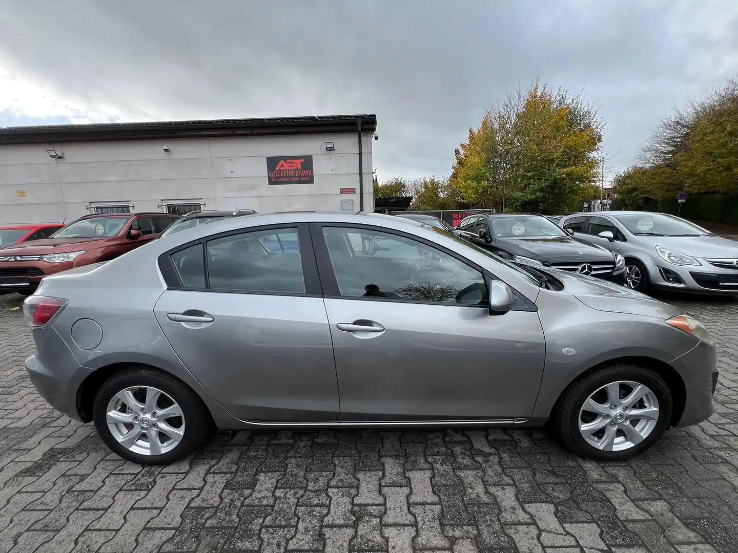 Mazda 3 1.6, TÜV NEU, Klima, Garantie, 1Hand, 47TSDKM! Silber - 2