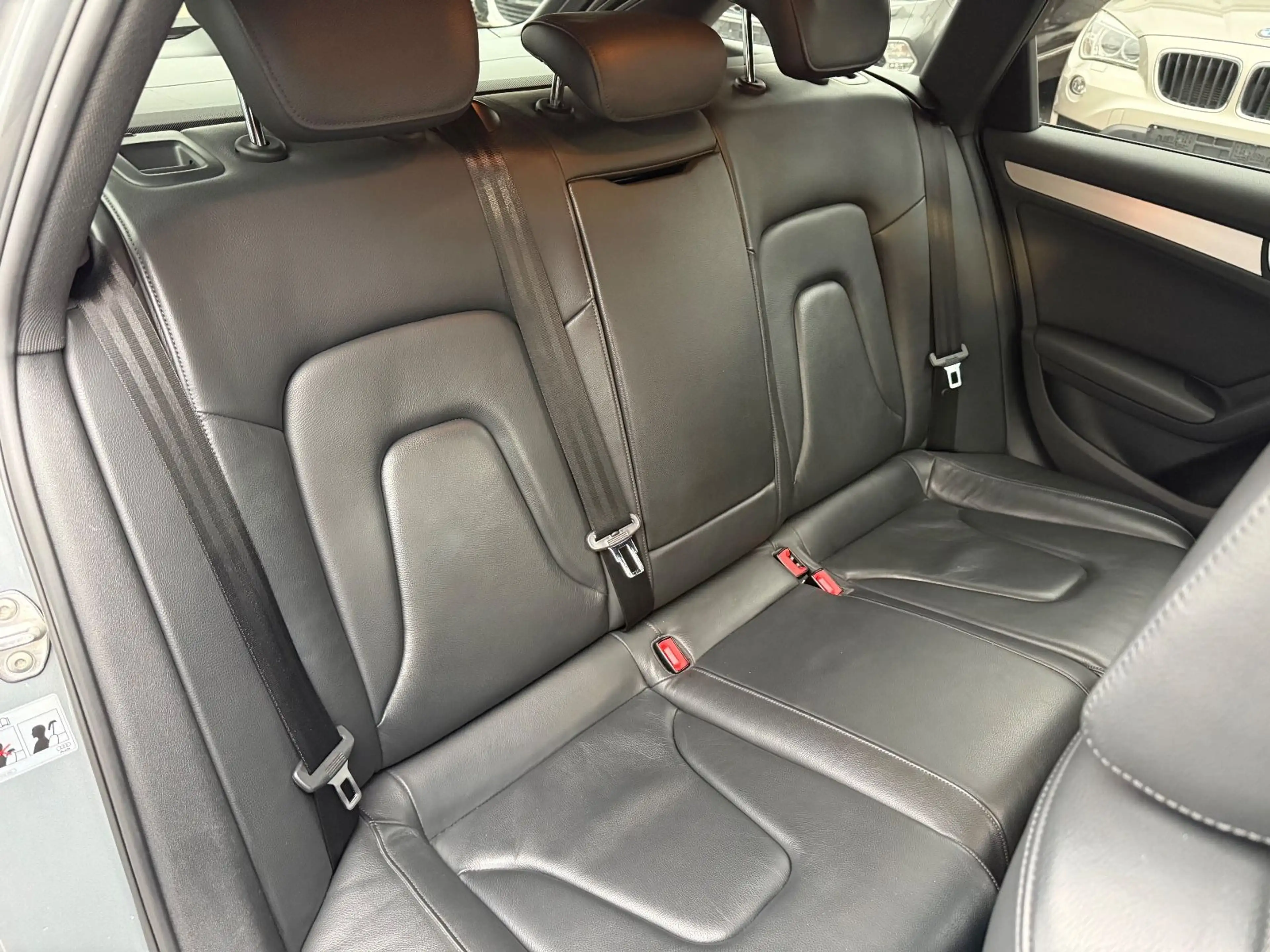 Audi S4 Avant 3.0 TFSI quattro — photo 12