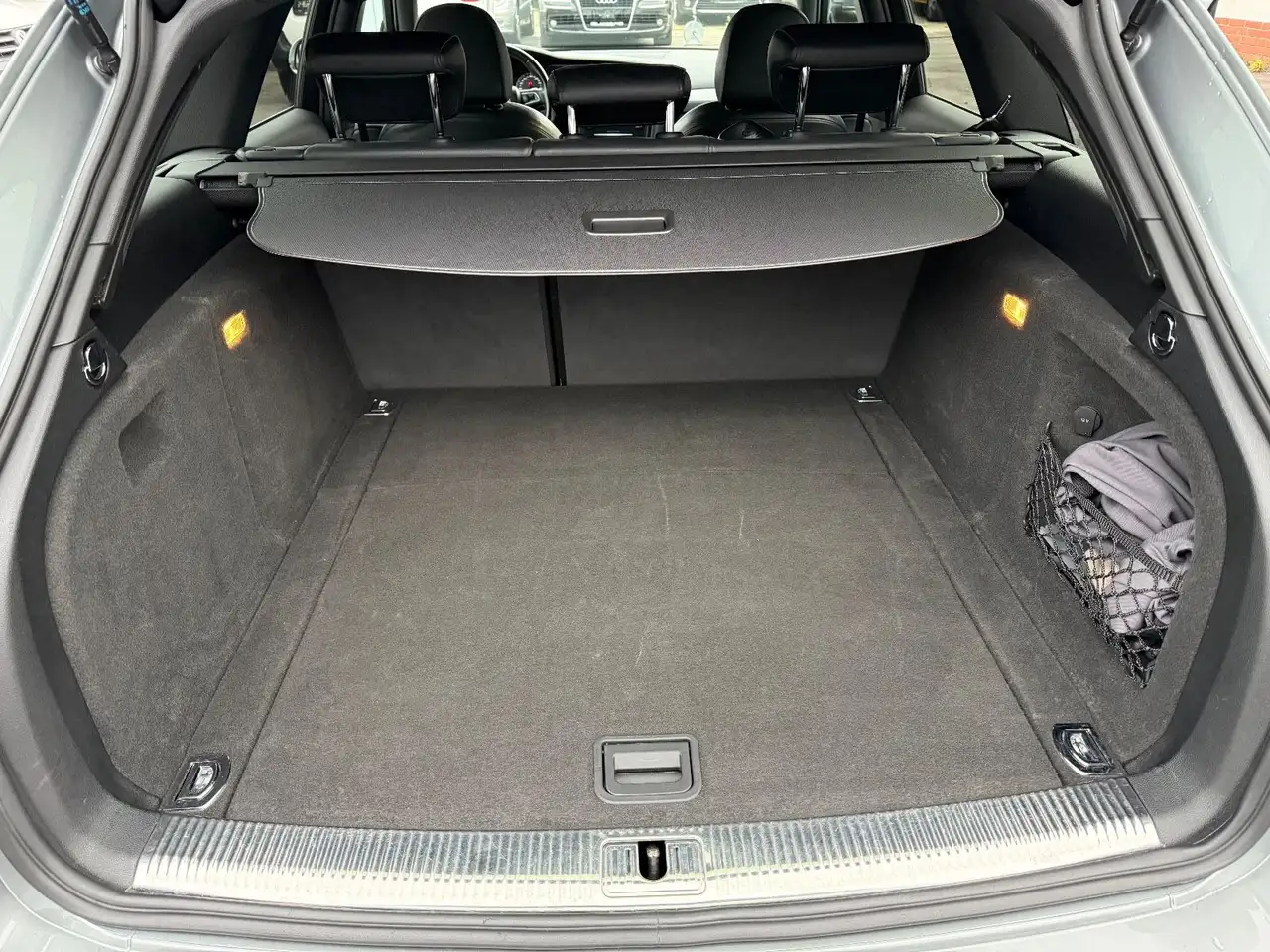 AUDI S4 AVANT 3.0 TFSI 333 ch QUATTRO BVA - SELLERIE CUIR - TOIT OUVRANT PANORAMIQUE - 133900 KM