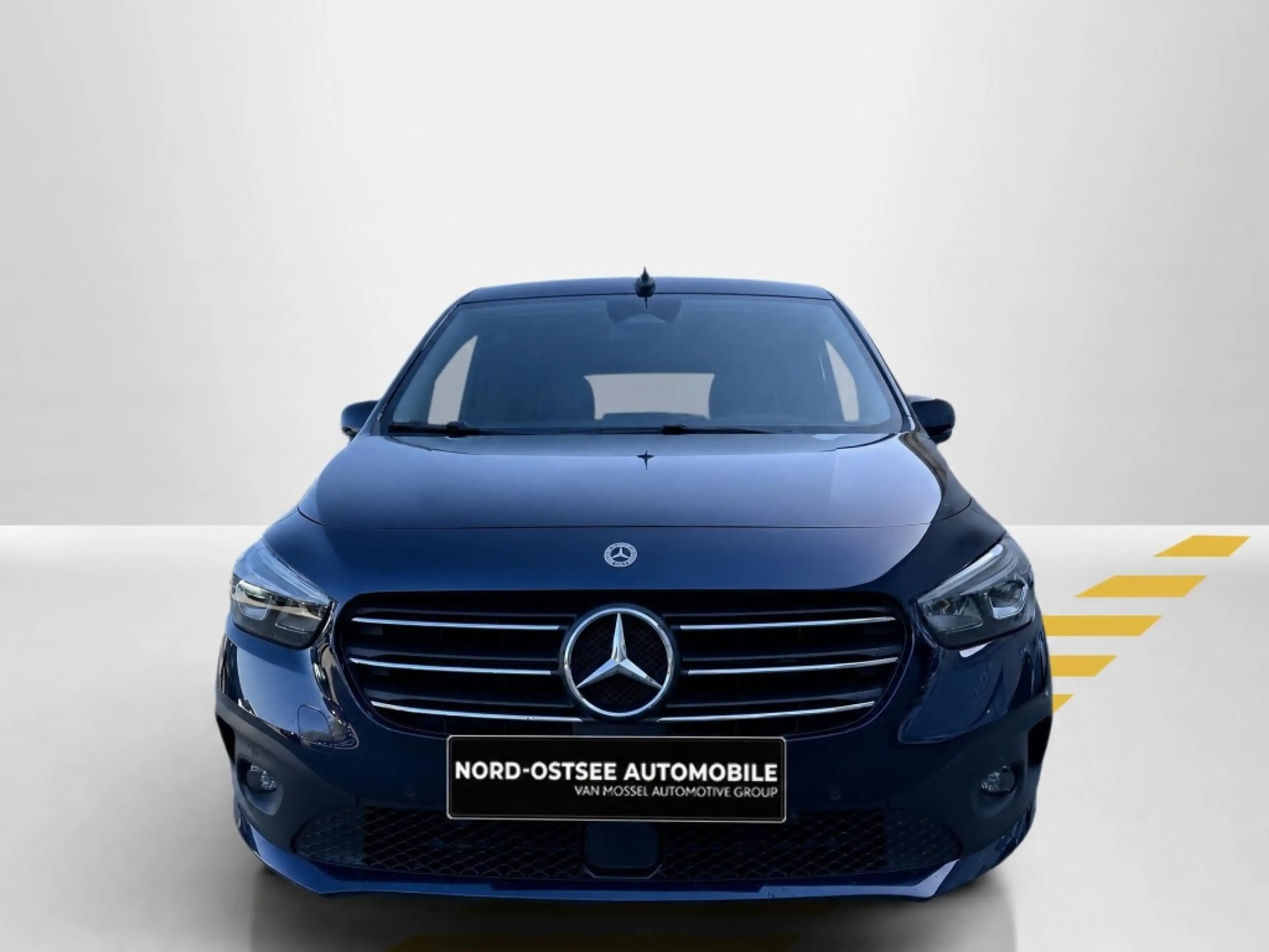 Mercedes-Benz T-Class T 180 d PROGRESSIVE  KLIMA LED 7G TRONIC MBUX — photo 5