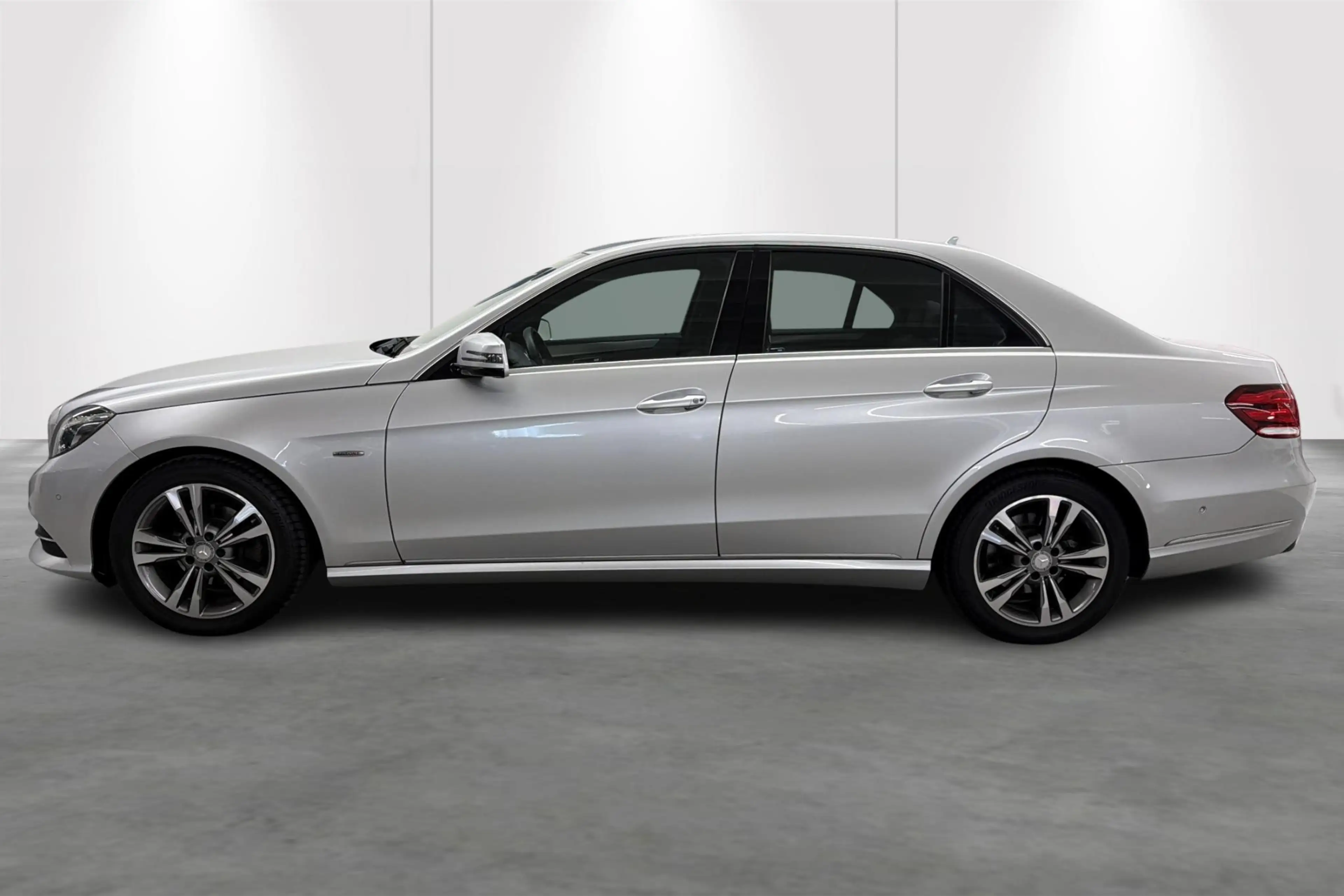Mercedes-Benz E 200 Berline E d Edition E — photo 3