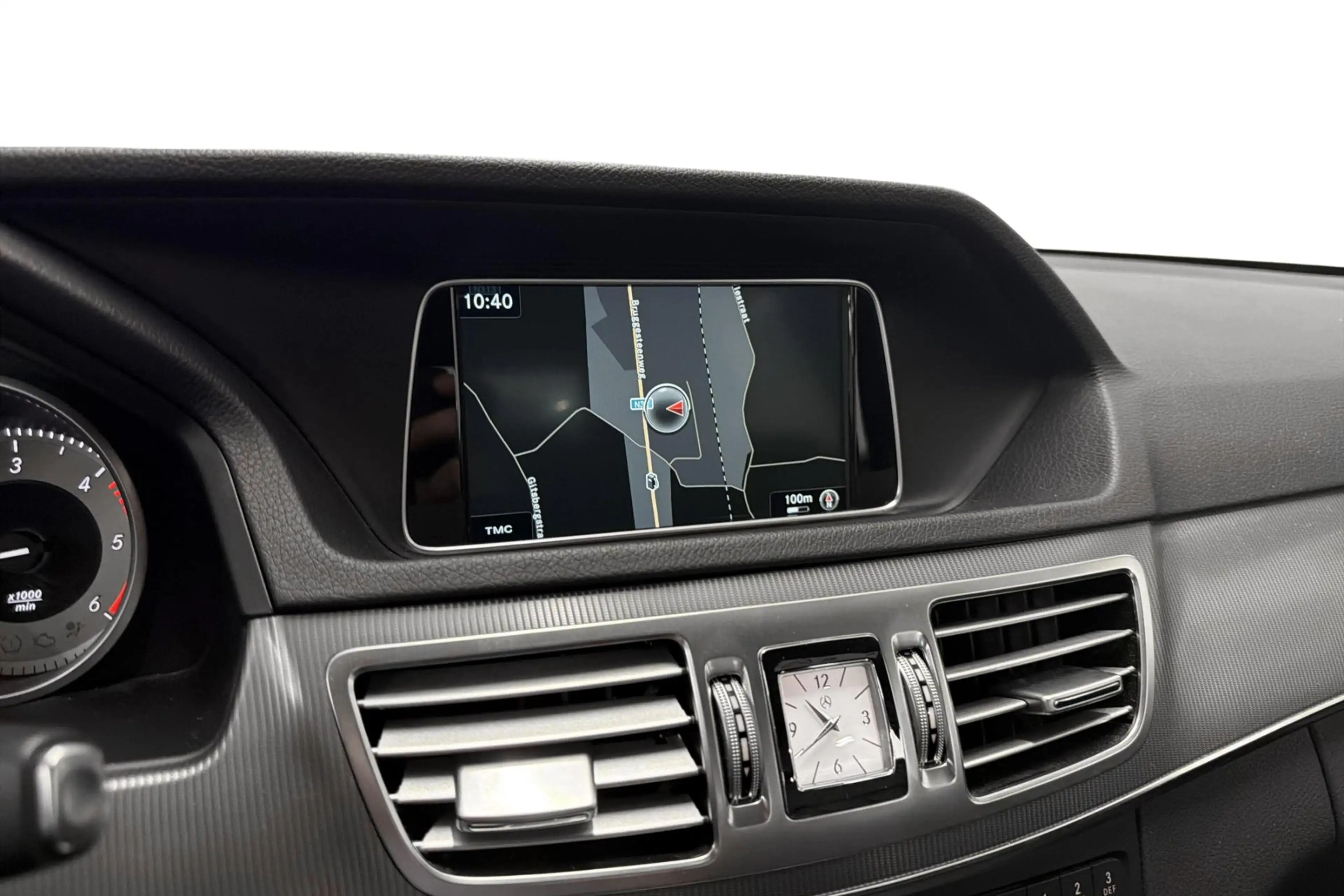 Mercedes-Benz E 200 Berline E d Edition E — photo 14