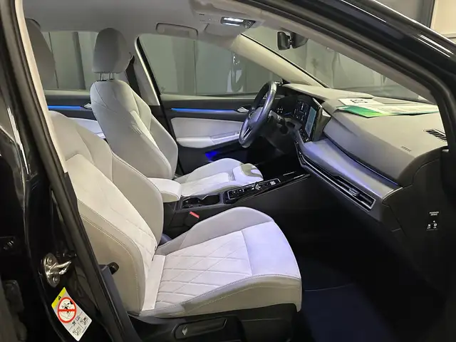 Volkswagen Golf view 10