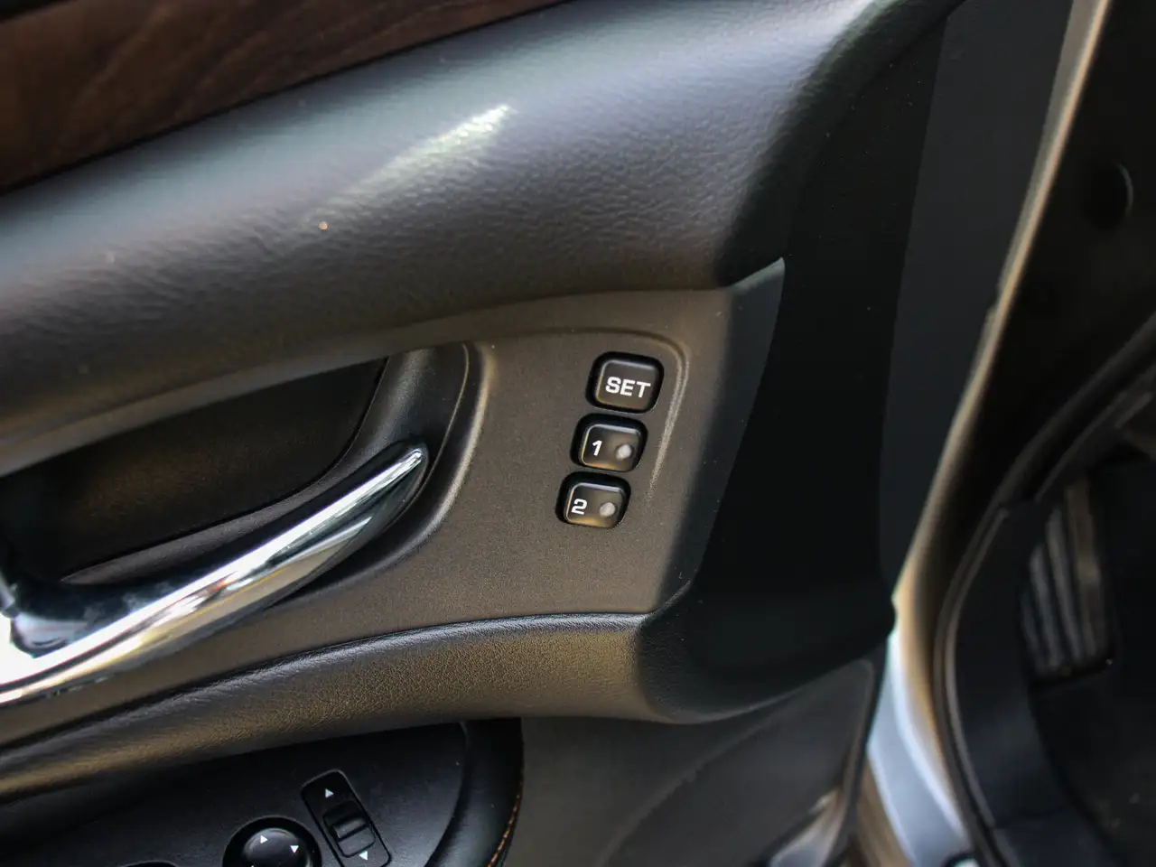 Nissan Murano снимка Nissan Murano