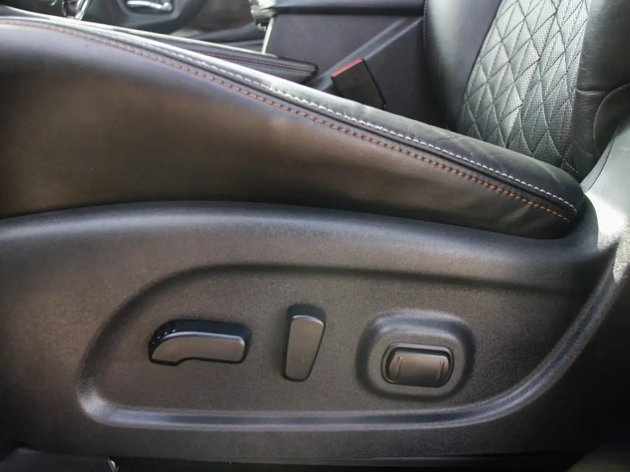 Nissan Murano снимка Nissan Murano