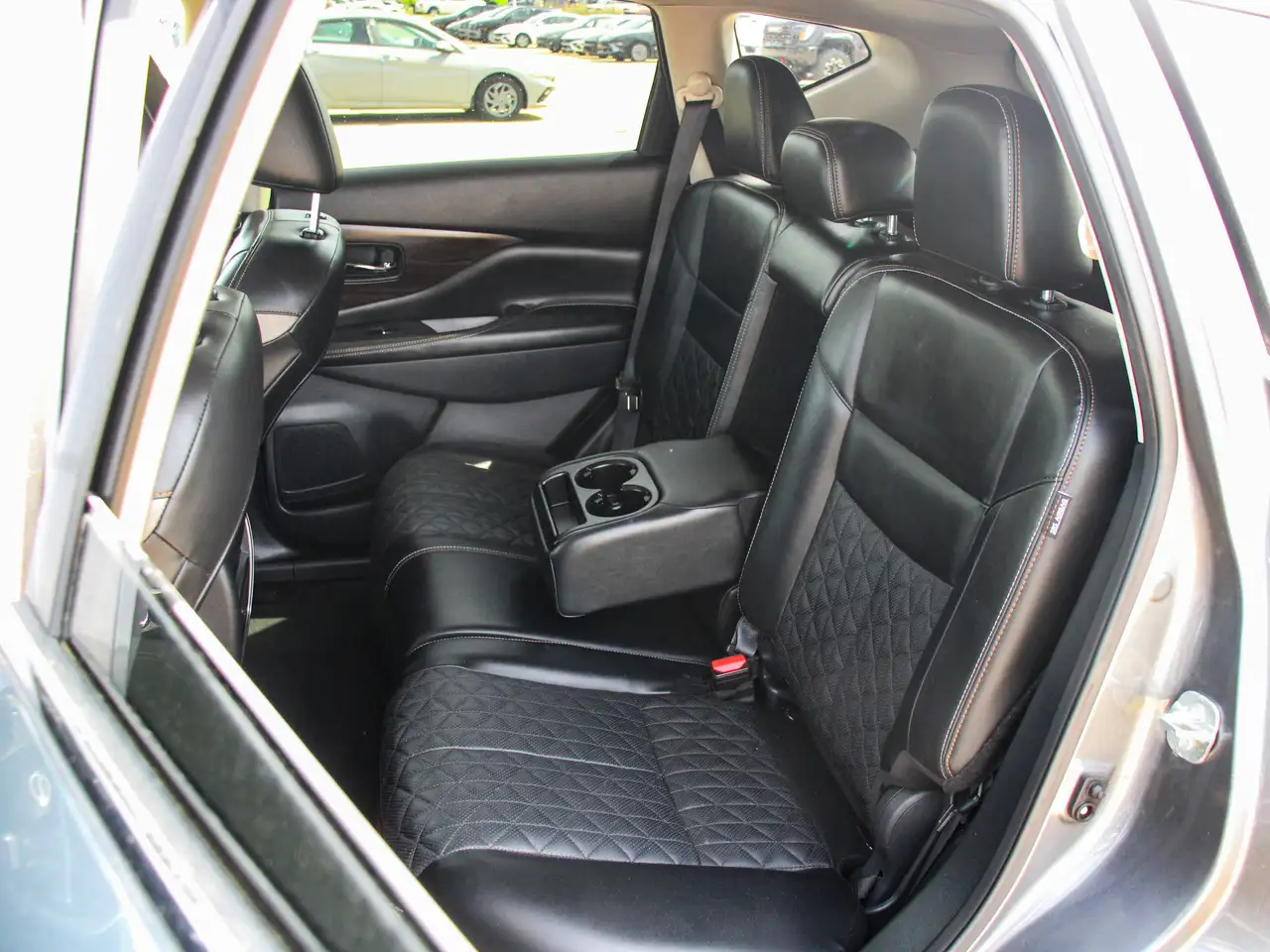 Nissan Murano снимка Nissan Murano