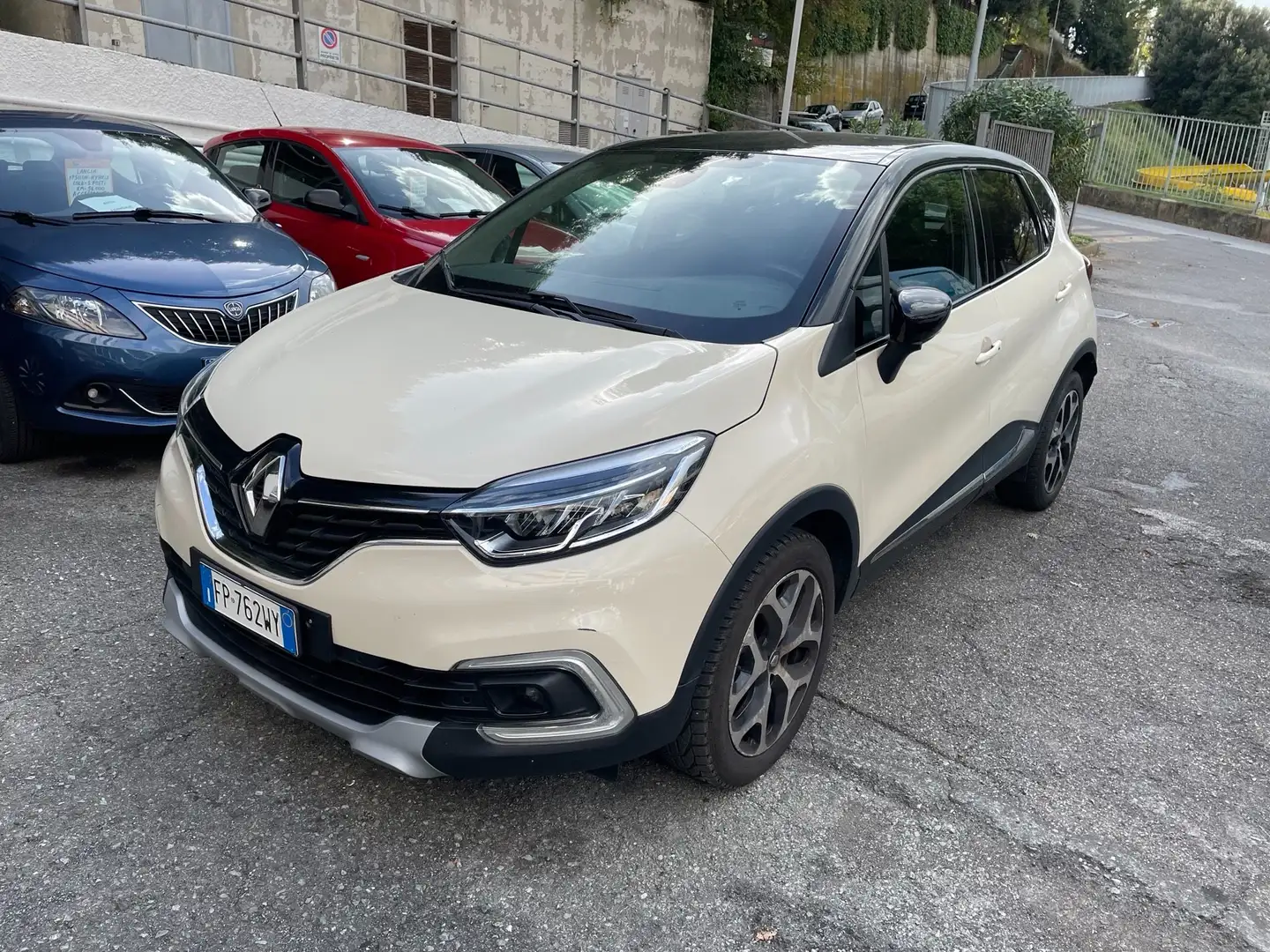 Renault Captur Captur 2018 1.5 dci Intens 90cv Beige - 1