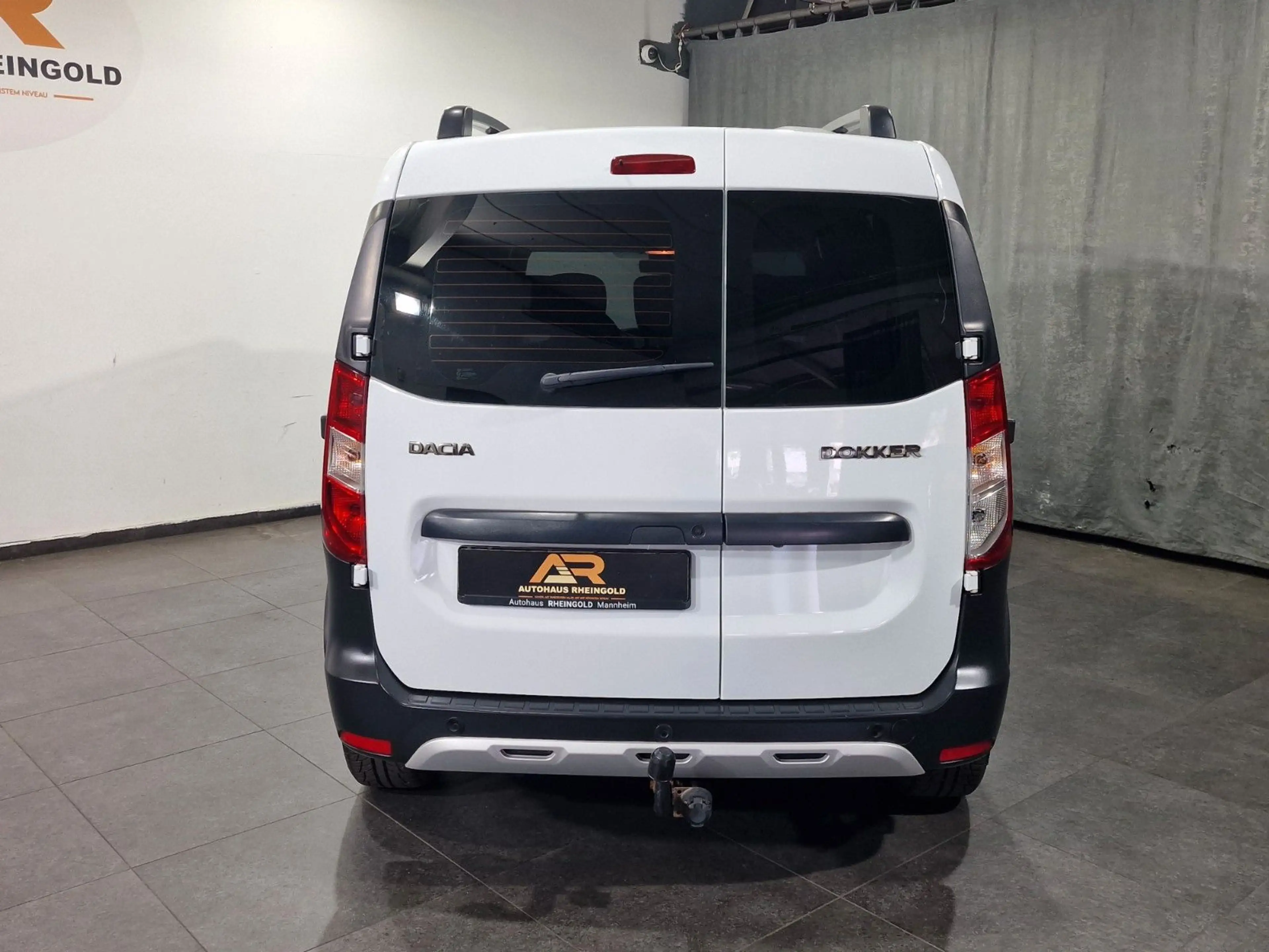 Dacia Dokker Stepway Plus — photo 8