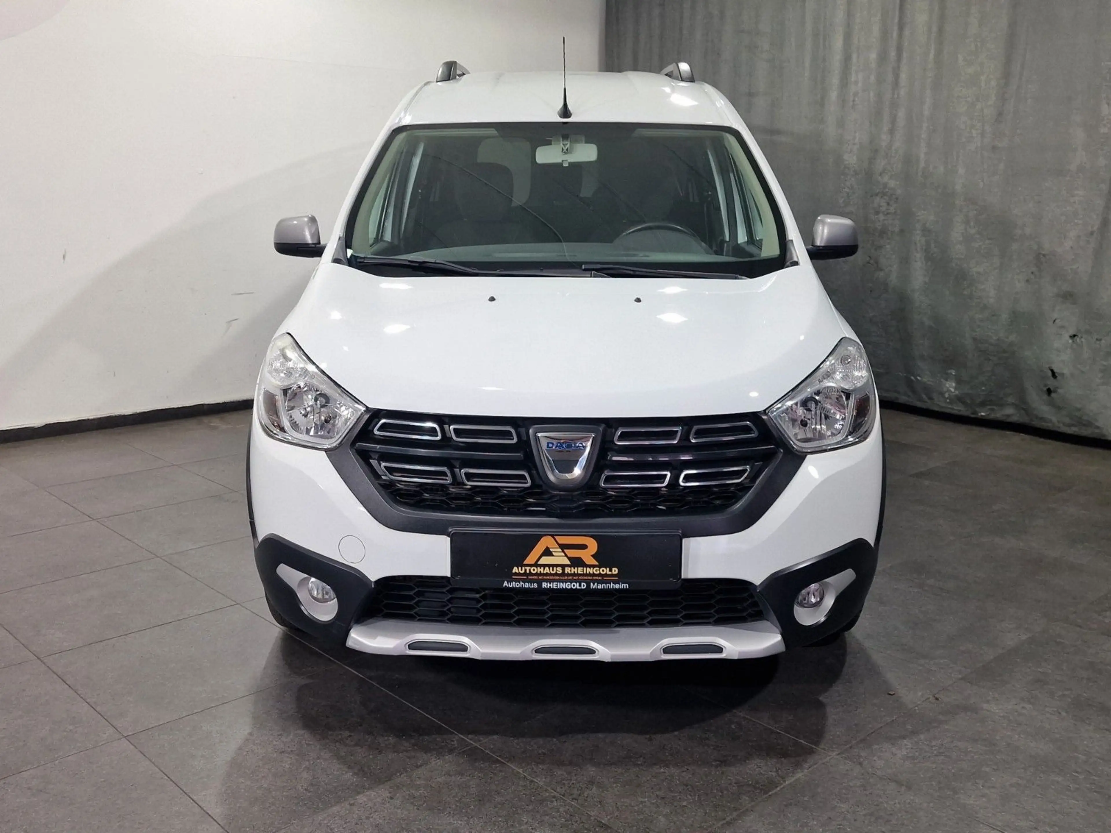Dacia Dokker Stepway Plus — photo 7