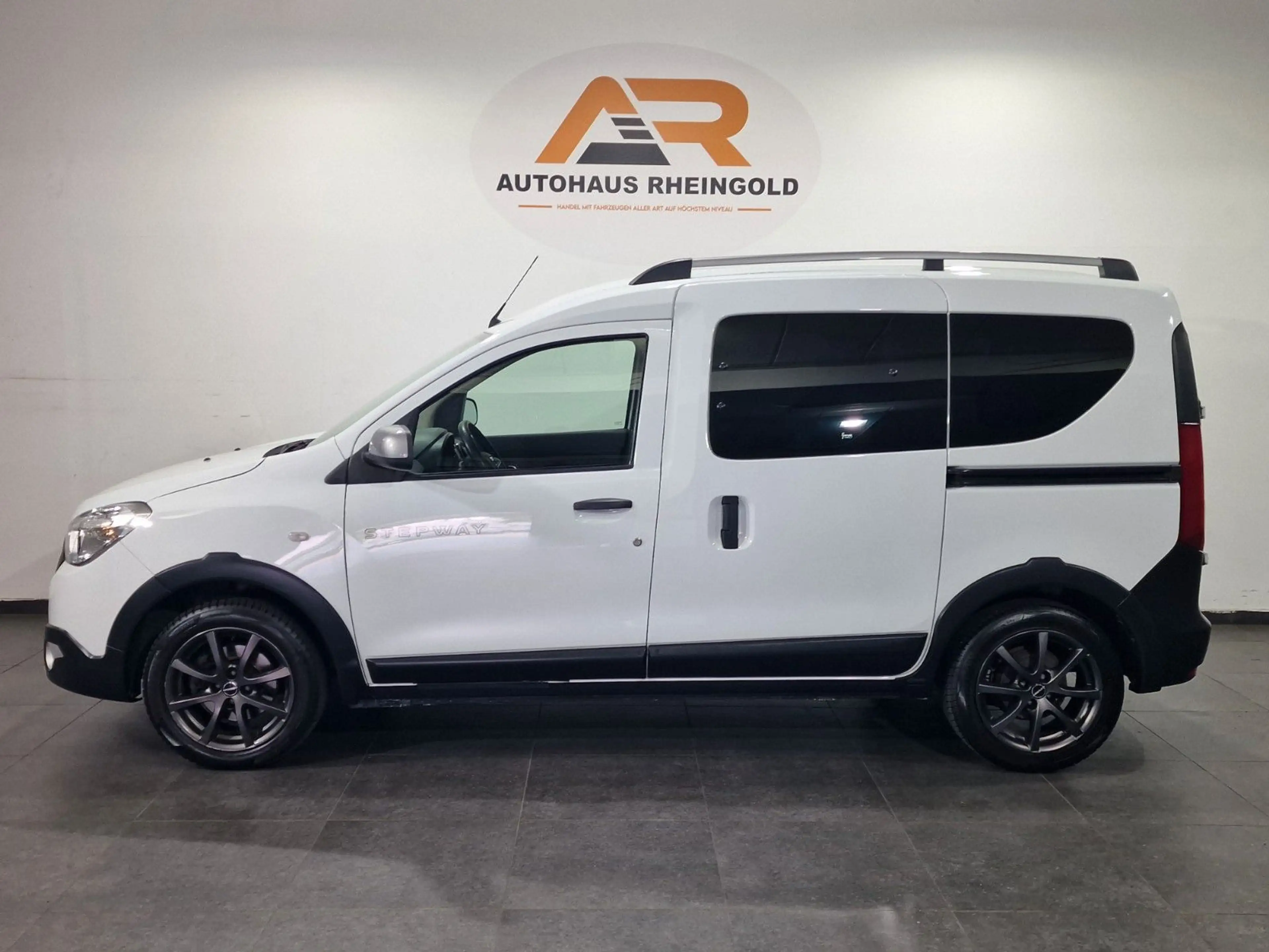 Dacia Dokker Stepway Plus — photo 5