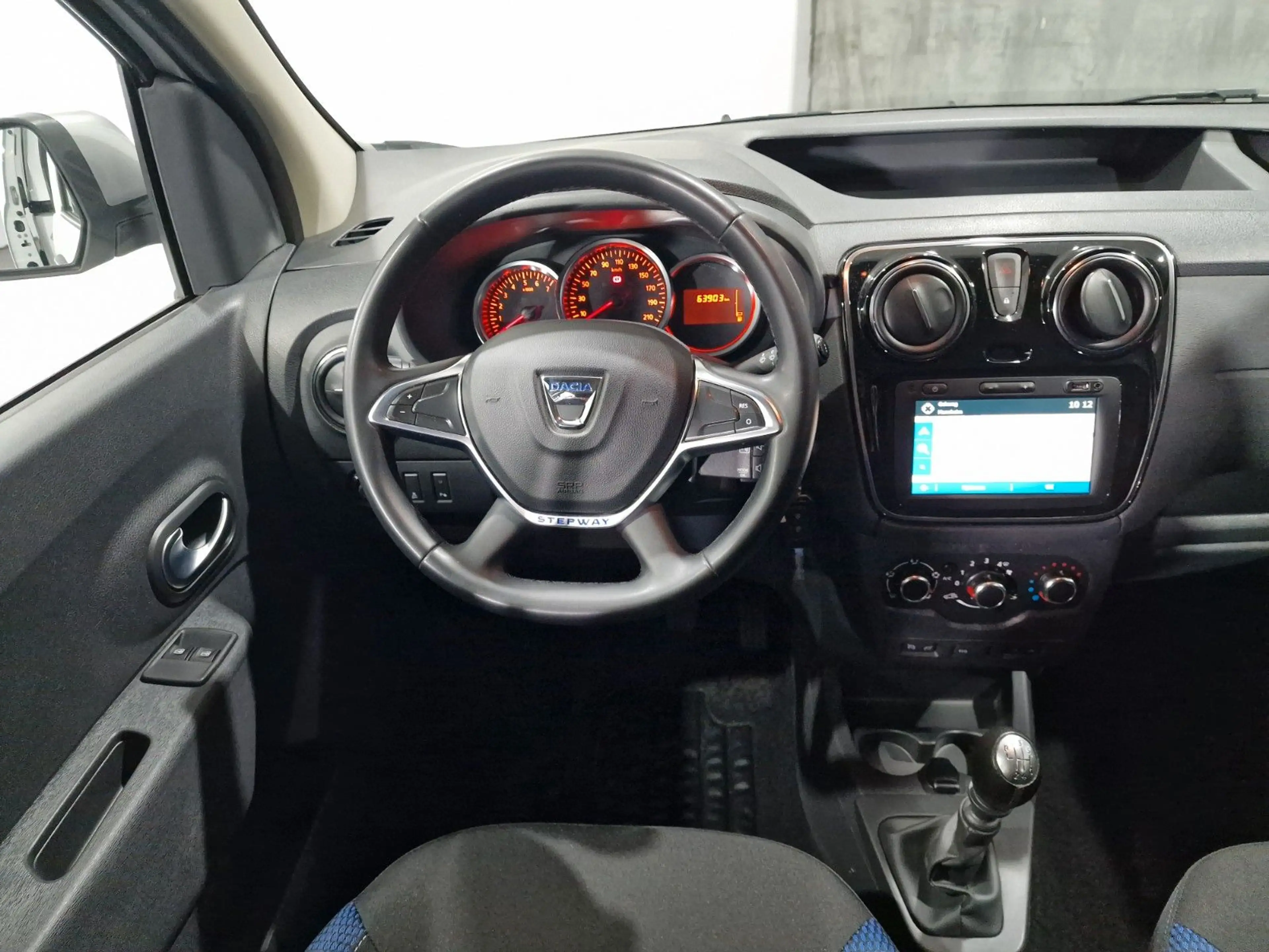 Dacia Dokker Stepway Plus — photo 10