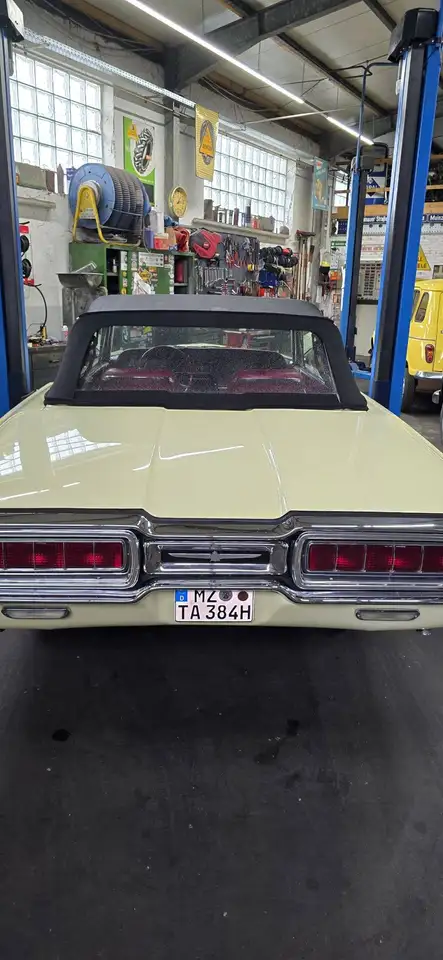 Ford Thunderbird 2-DR Convertible, foto 4