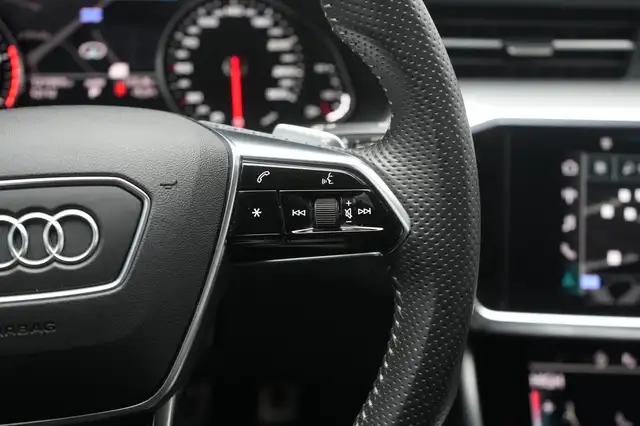 Audi A6 view 19