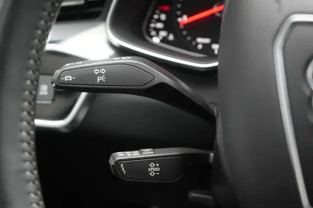 Audi A6 view 21
