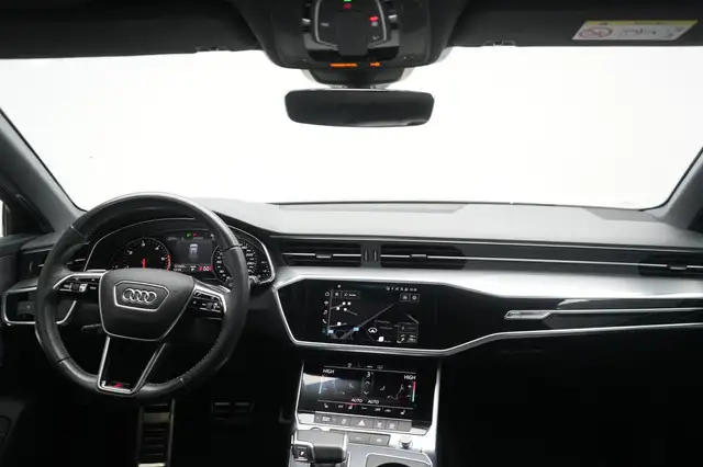 Audi A6 Avant view 14