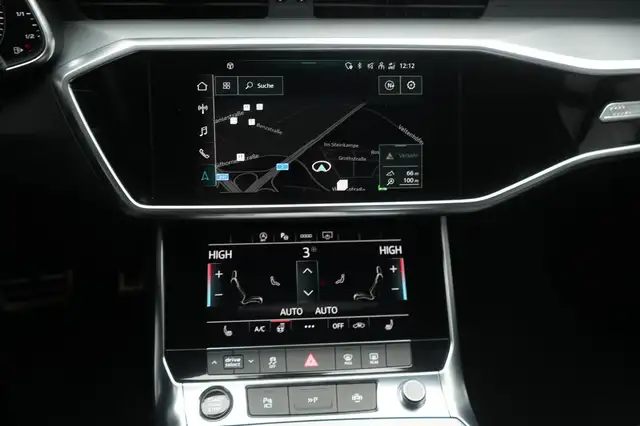 Audi A6 view 16