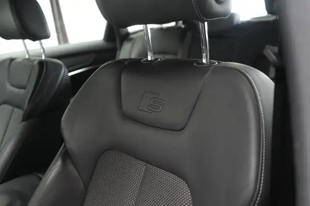 Audi A6 view 28