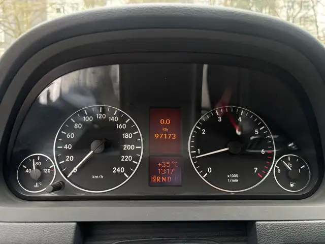 Mercedes-Benz A-Class view 10