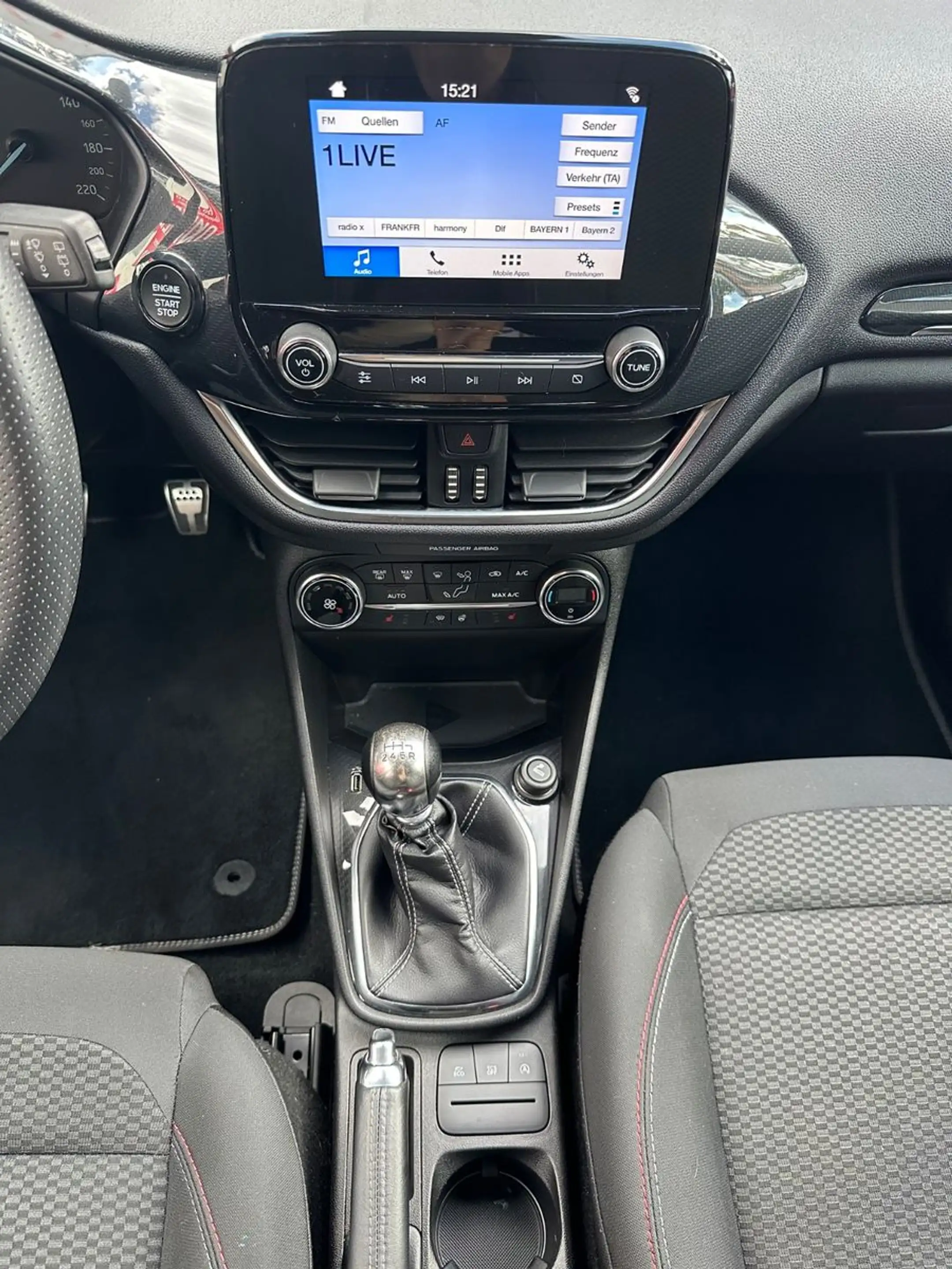 Ford Fiesta 1.0 EcoBoost ST-Line 8 Fach/ PDC/ Keyless — photo 13
