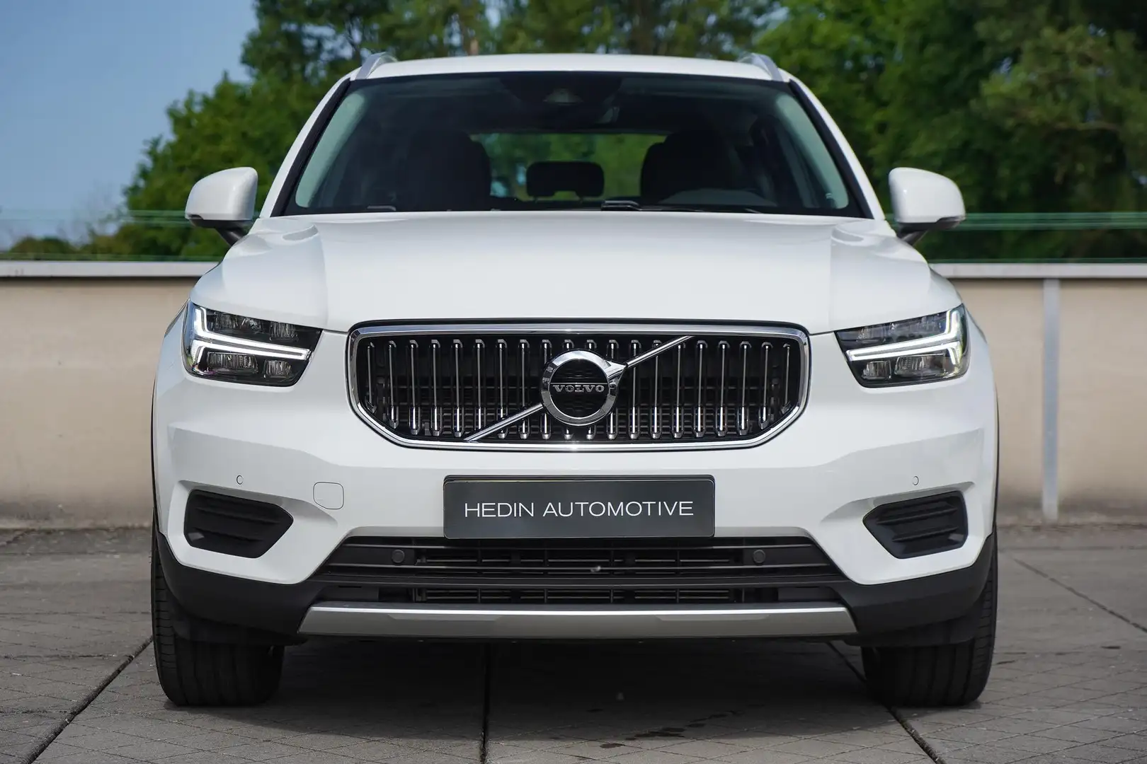 Volvo XC40 1.5 T4 Recharge Inscription Expression Parkeerverw Blanc - 2