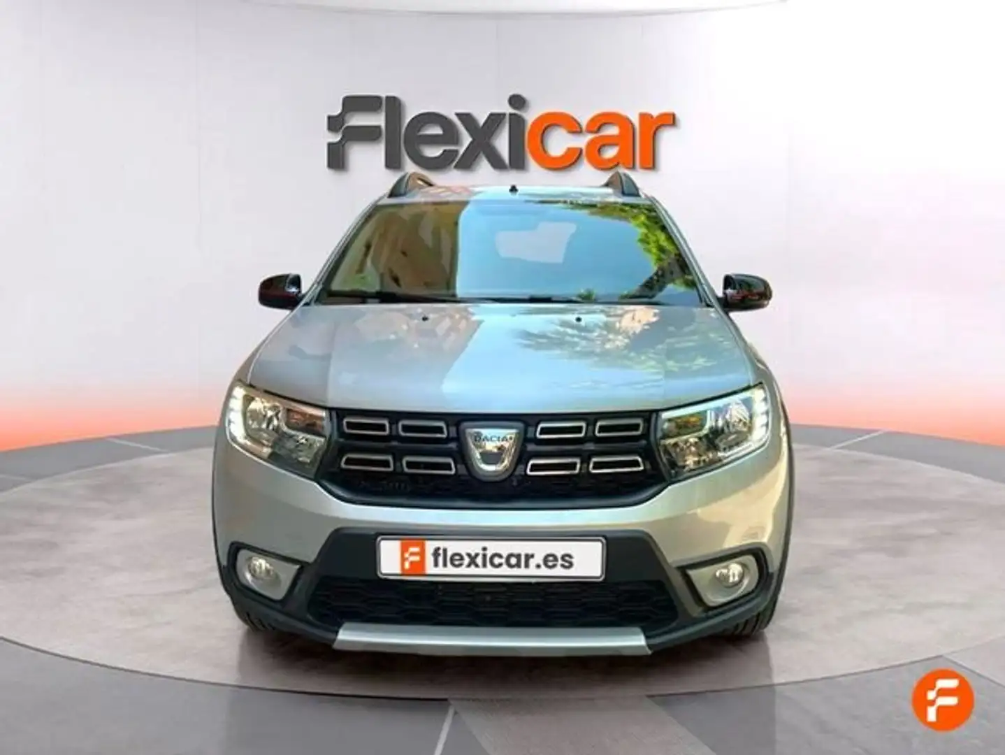 Dacia Sandero 0.9 TCE Stepway Comfort 66kW Gris - 2