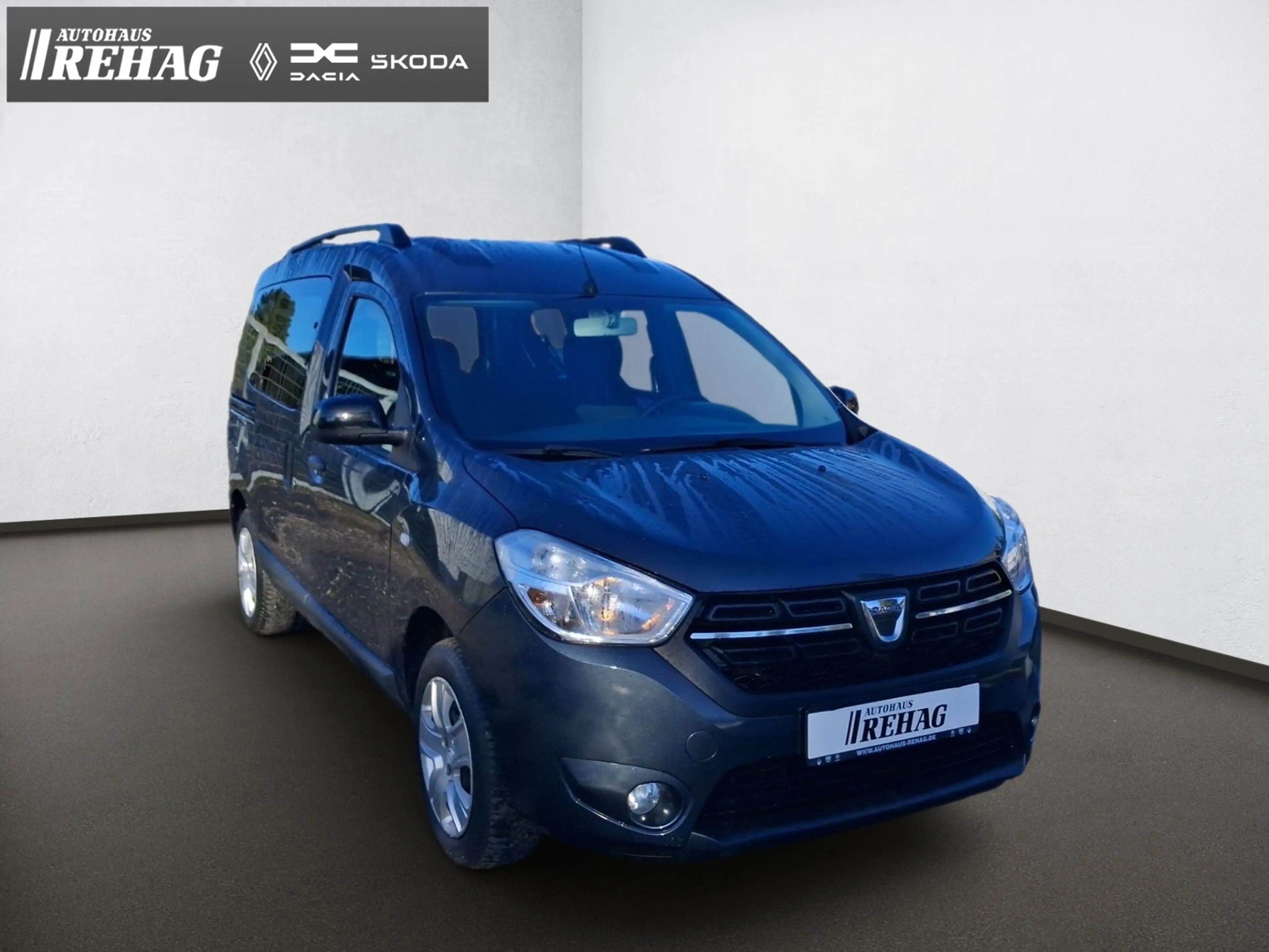 Dacia Dokker Comfort TCe 130 GPF *Ganzjahresreifen* — photo 15