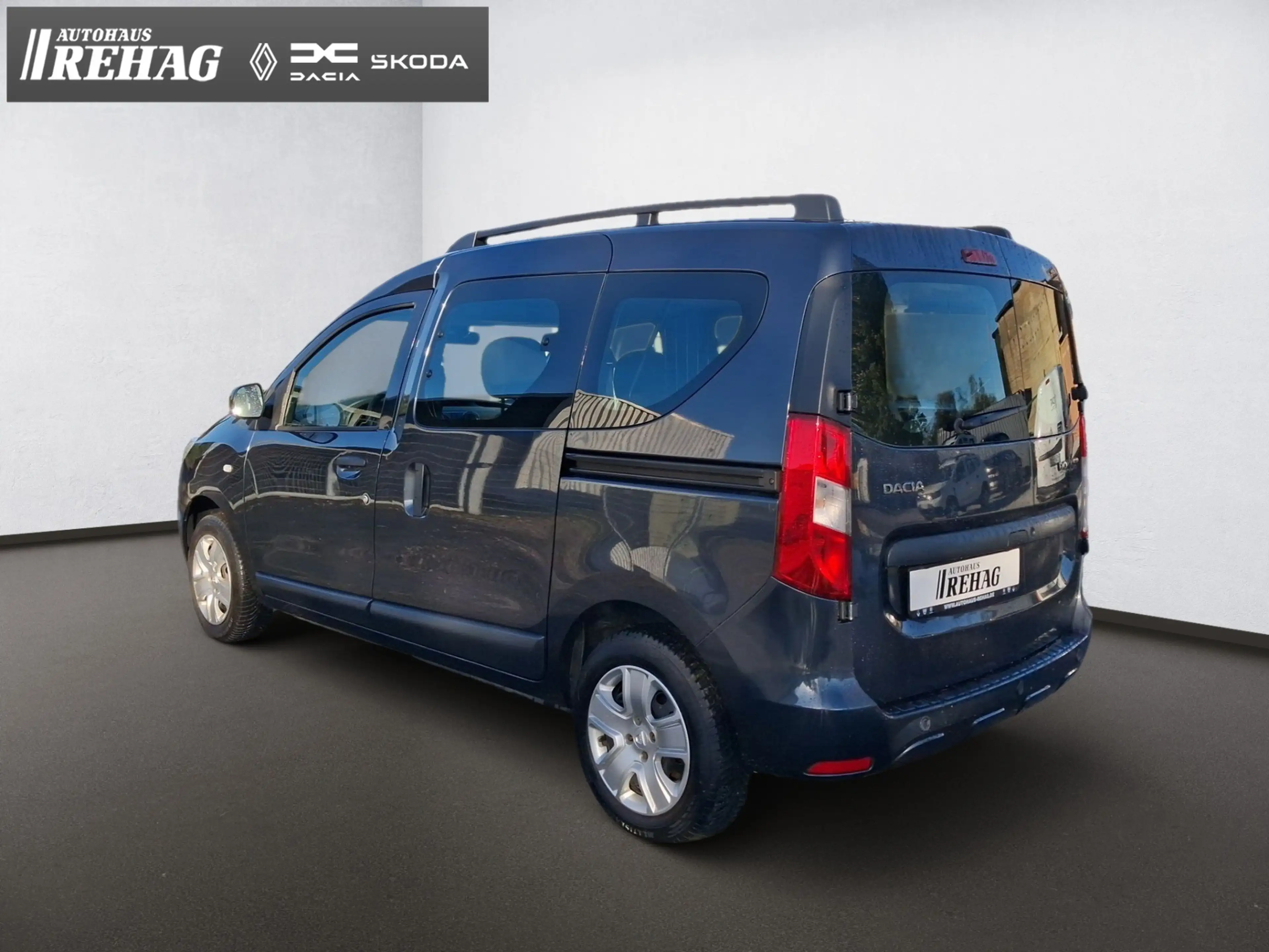 Dacia Dokker Comfort TCe 130 GPF *Ganzjahresreifen* — photo 10