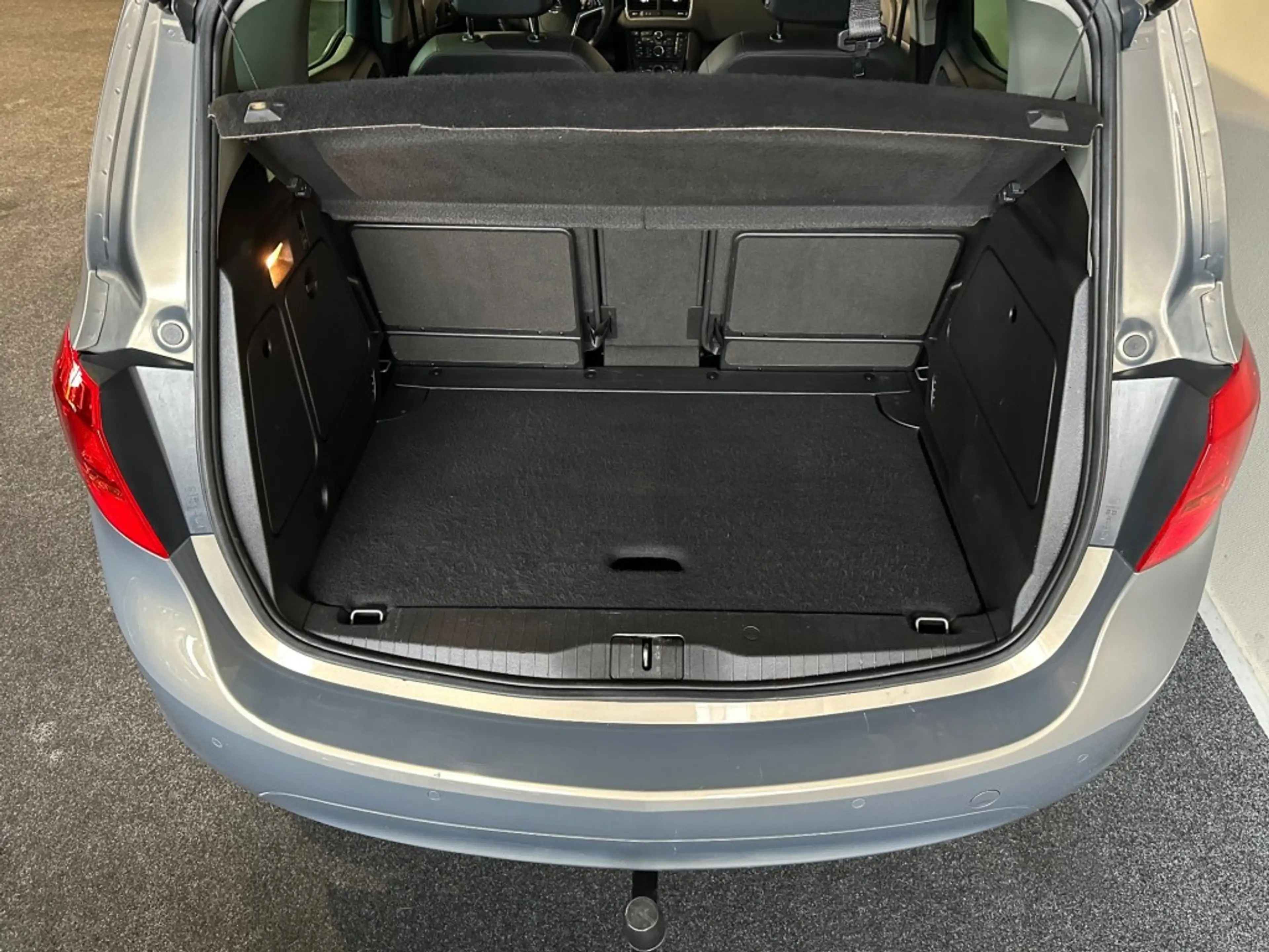 Opel Meriva 1.4 TURBO COSMO LPG l NAP l TREKHAAK l PDC l LMV l — photo 44