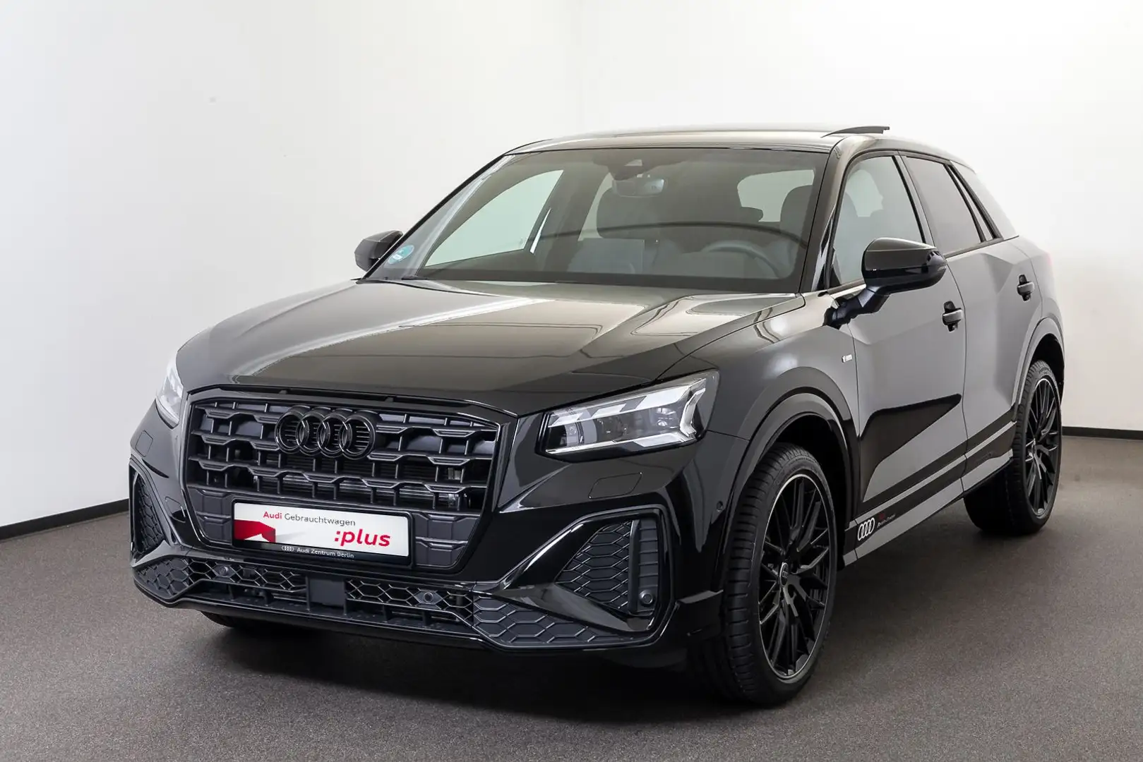 Audi Q2 S line 35 TFSI S tronic Schwarz - 2