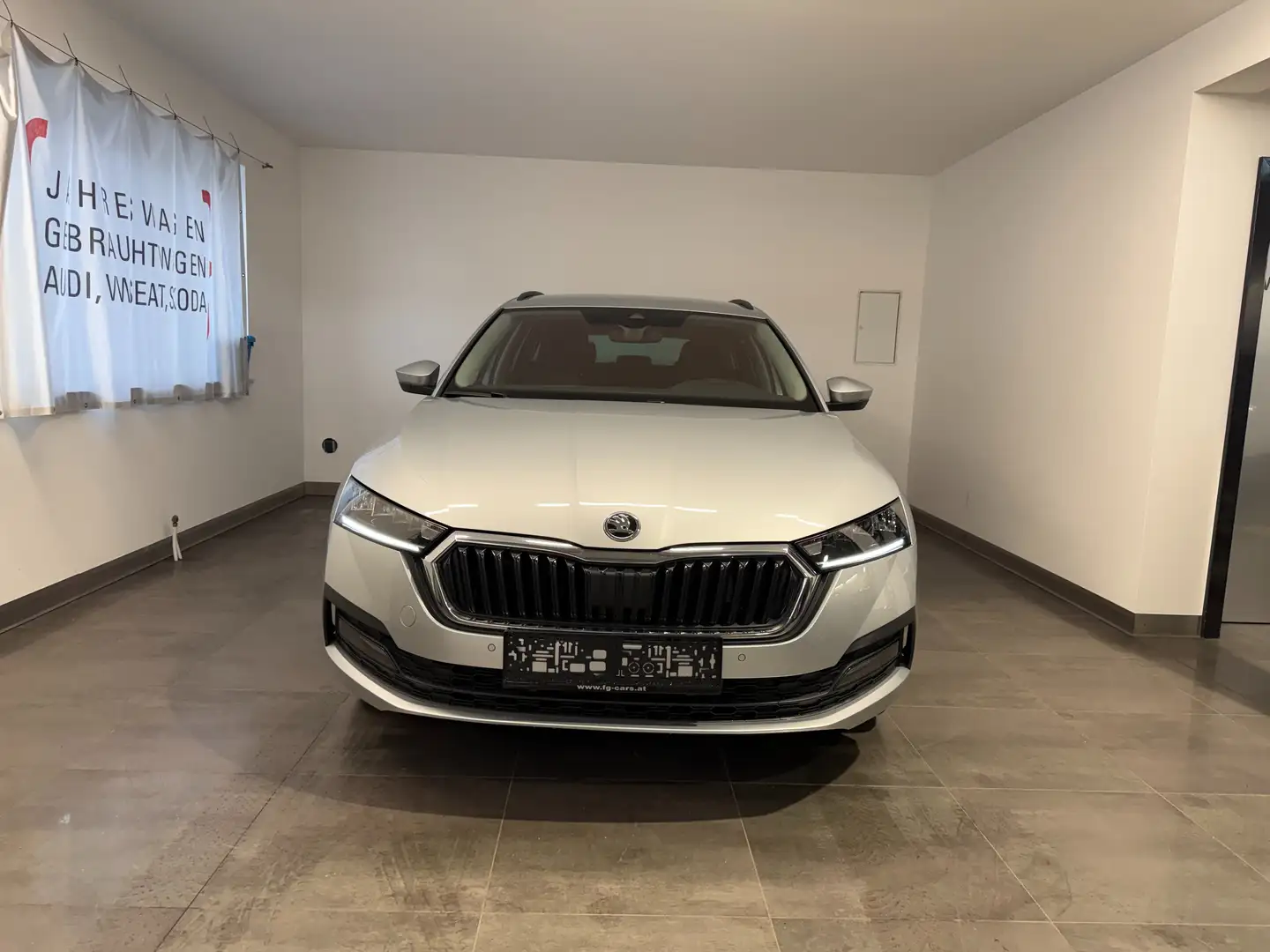 Skoda Octavia 2.0 TDI Ambition LED  KESSY VIRTUAL SMARTLINK Grau - 1