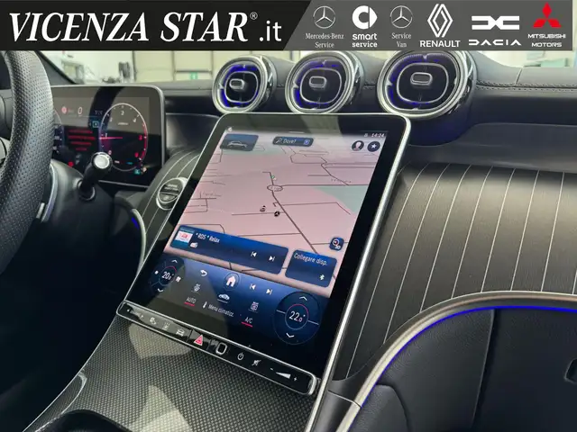 Mercedes-Benz GLC view 11