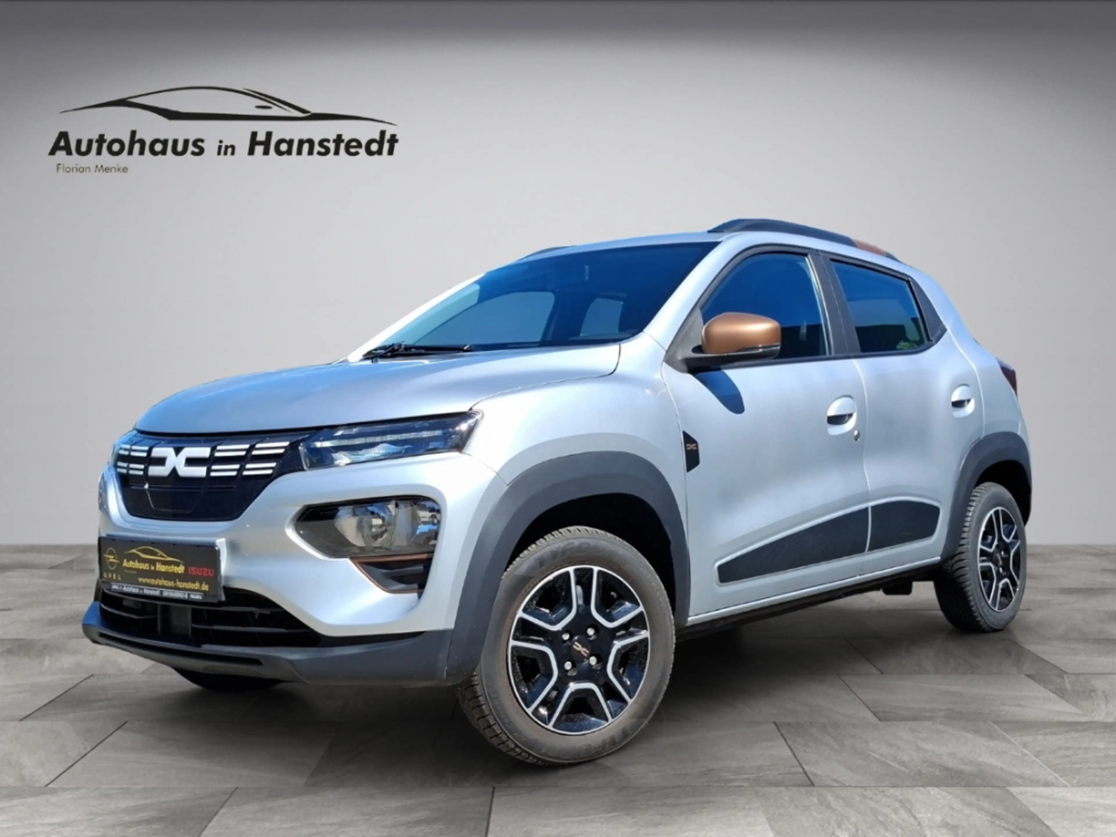 Dacia Spring Electric Extreme 65 große Batterie HU/AU Neu Garan
