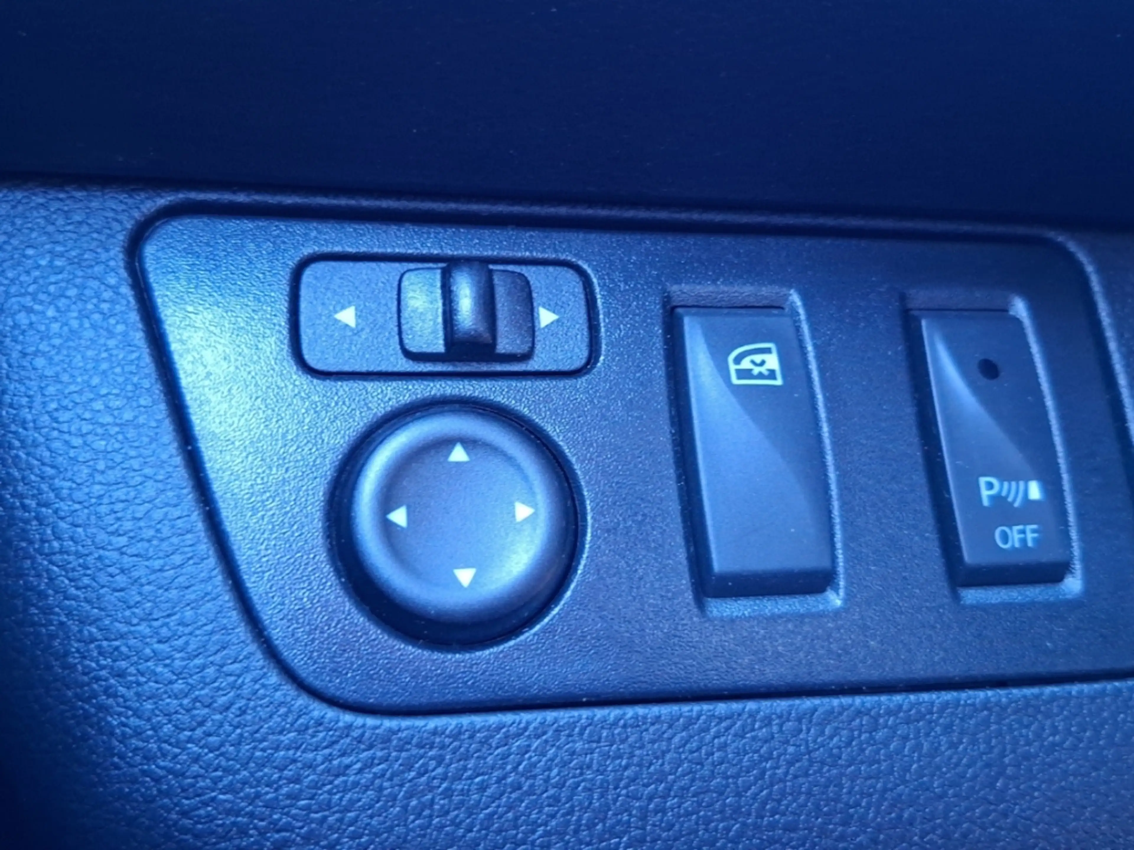 Dacia Spring Electric Extreme 65 große Batterie HU/AU Neu Garan — photo 12